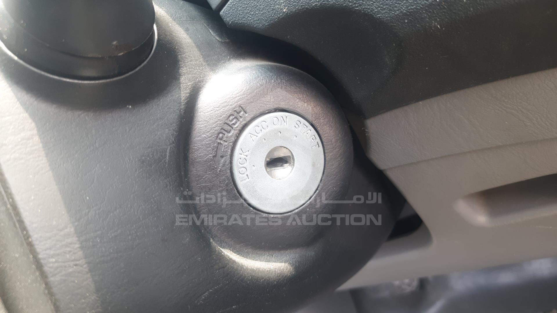2010 TOYOTA HILUX VIN: MR0CX12G8A0047434