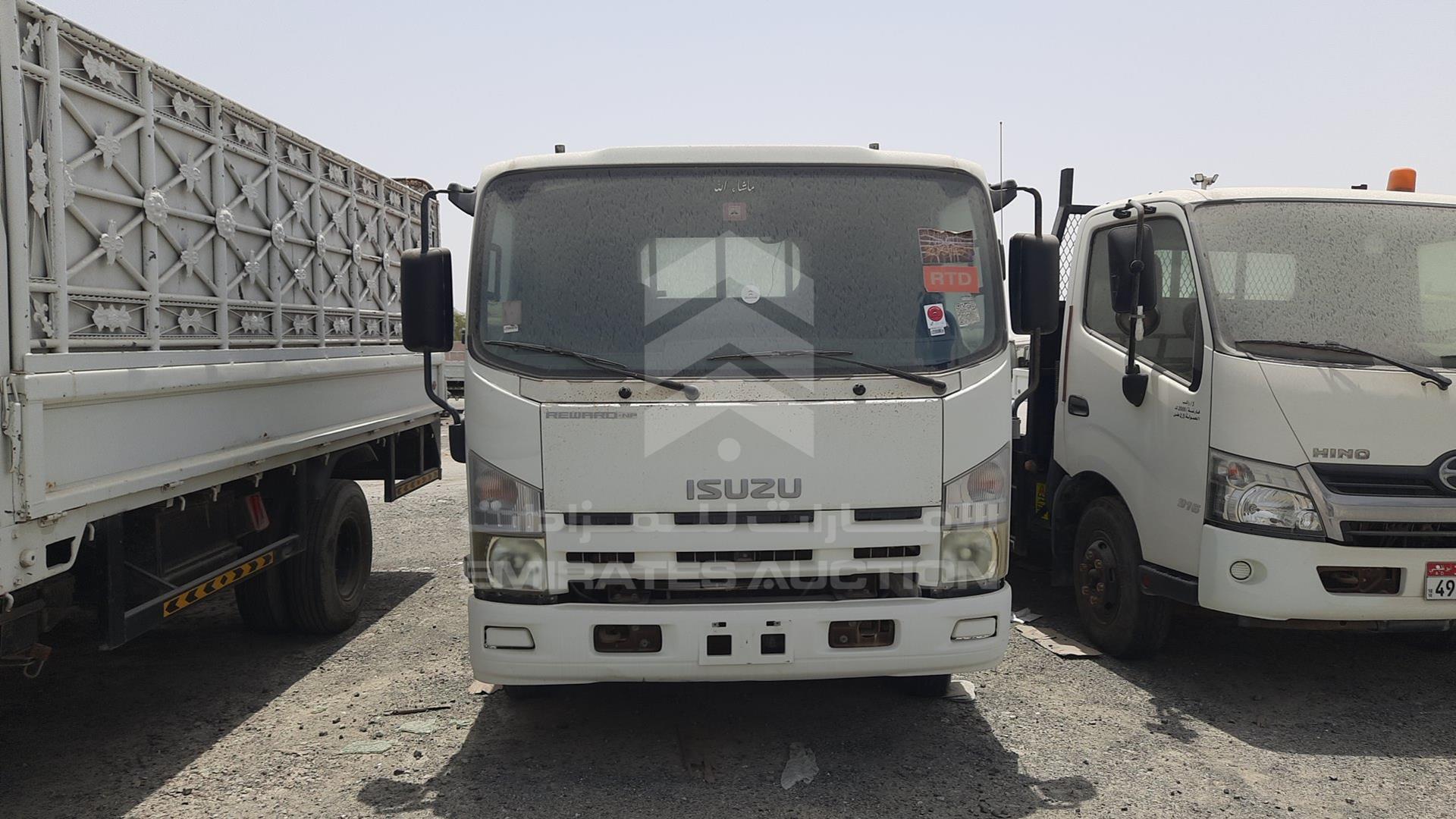 2014 ISUZU REWARD NP VIN: JAAKP34H2E7P04616