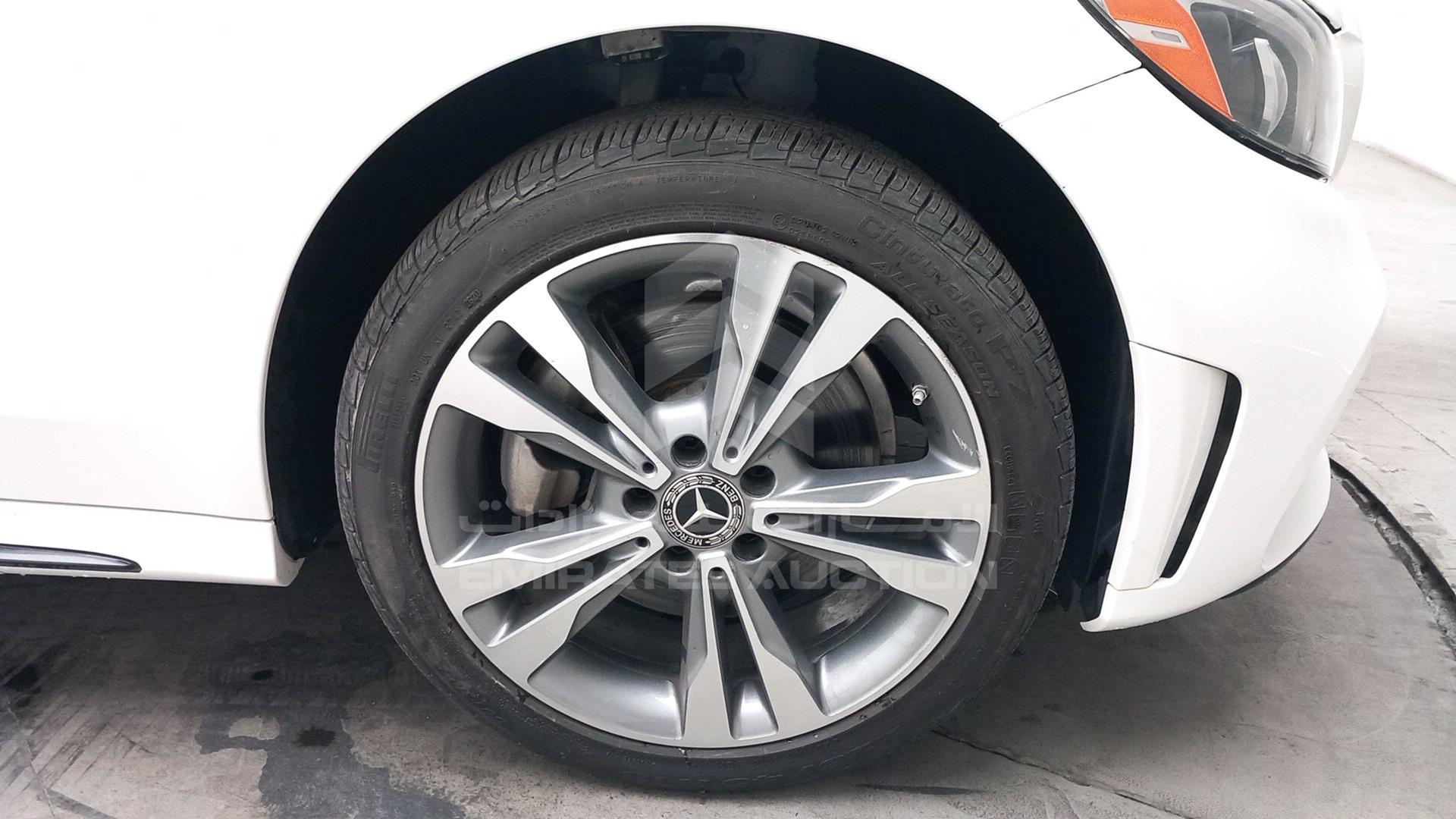 2019 MERCEDES C 300 VIN: 55SWF8DBXKU309836