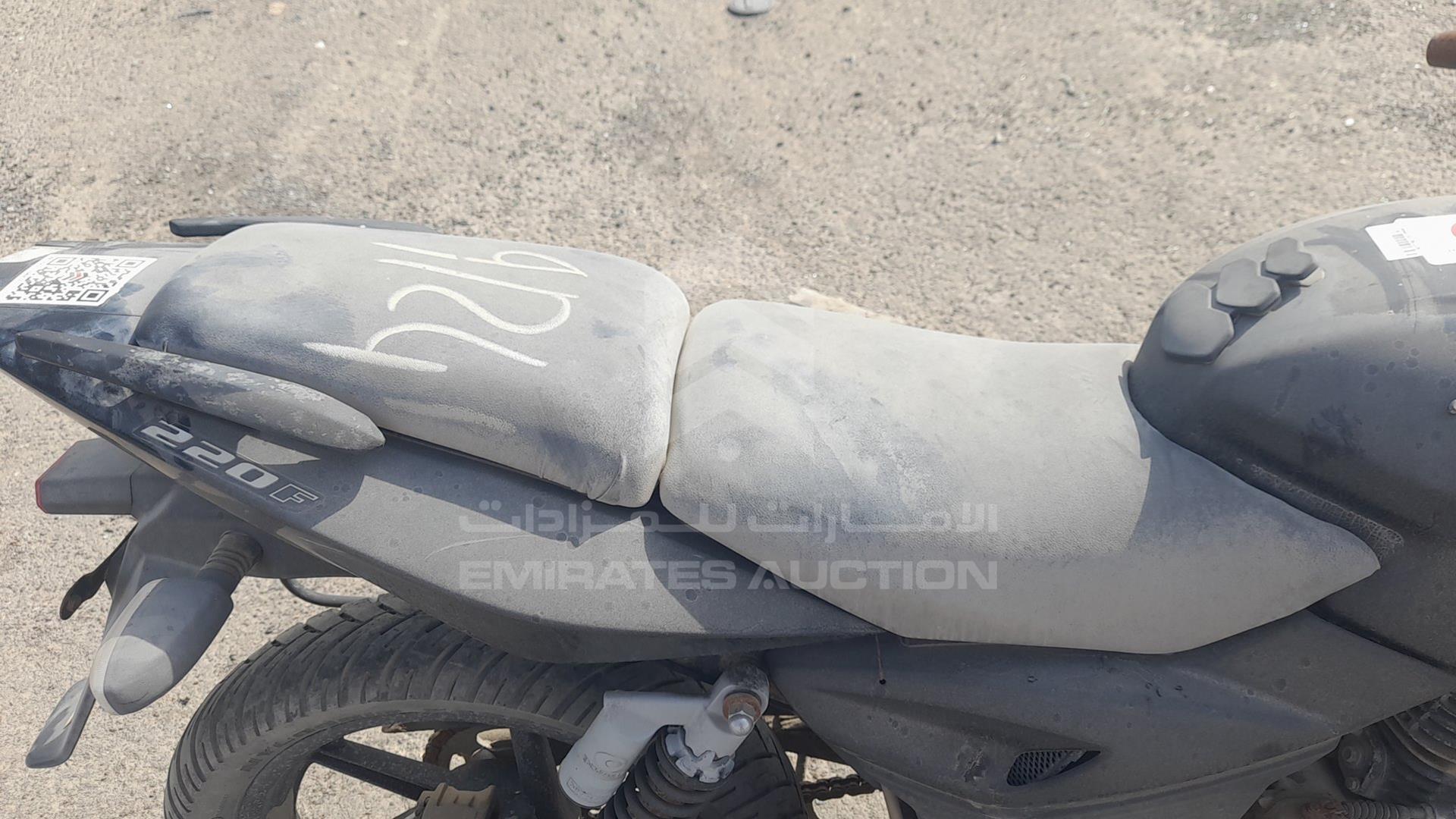 2011 BAJAJ --- VIN: MD2DHDKZZTCE72120