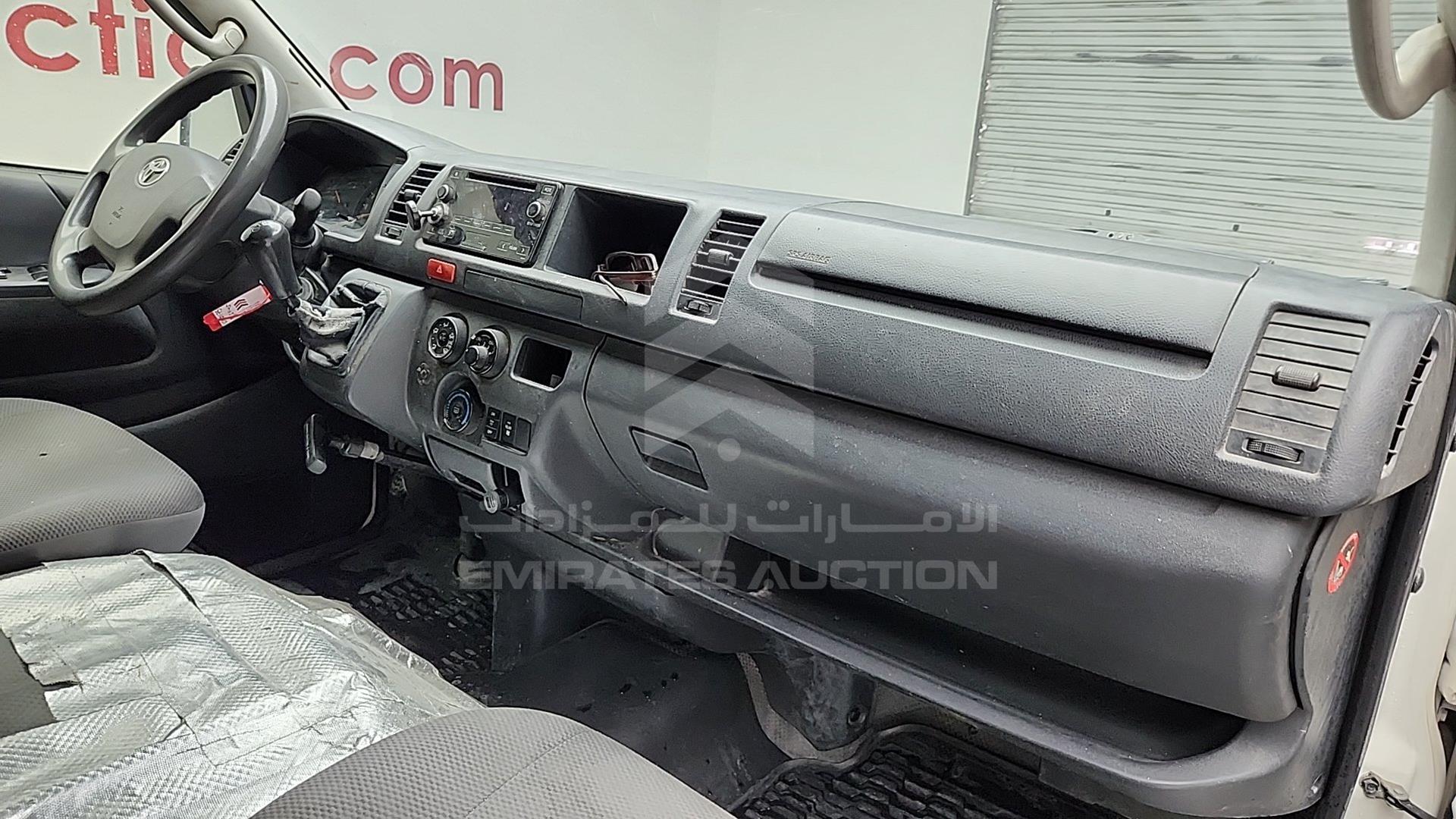2016 TOYOTA HIACE VIN: JTGRX12P0G8048499