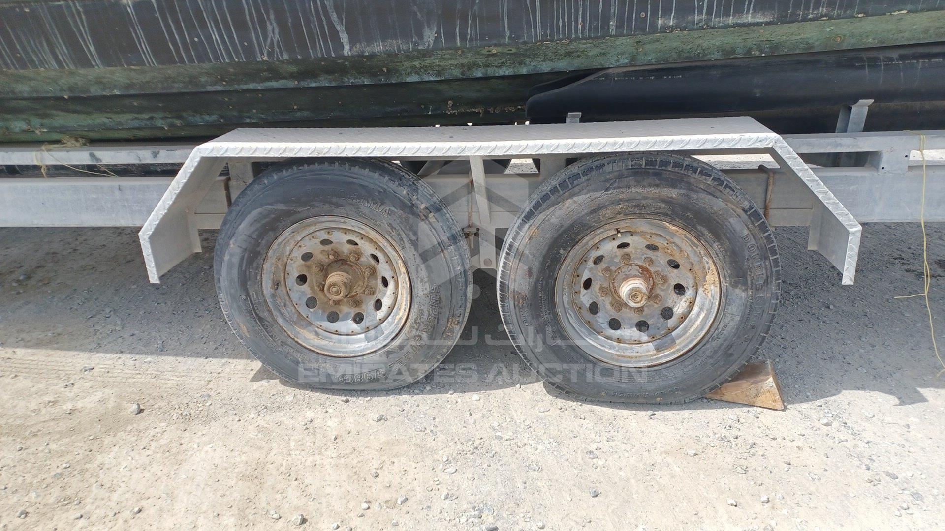 2007 BOAT + TROLLEY --- VIN: CRSUSV88C999