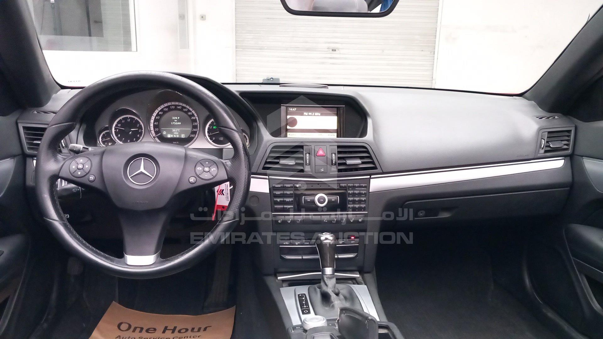 2011 MERCEDES E200 VIN: WDD2074481F114665