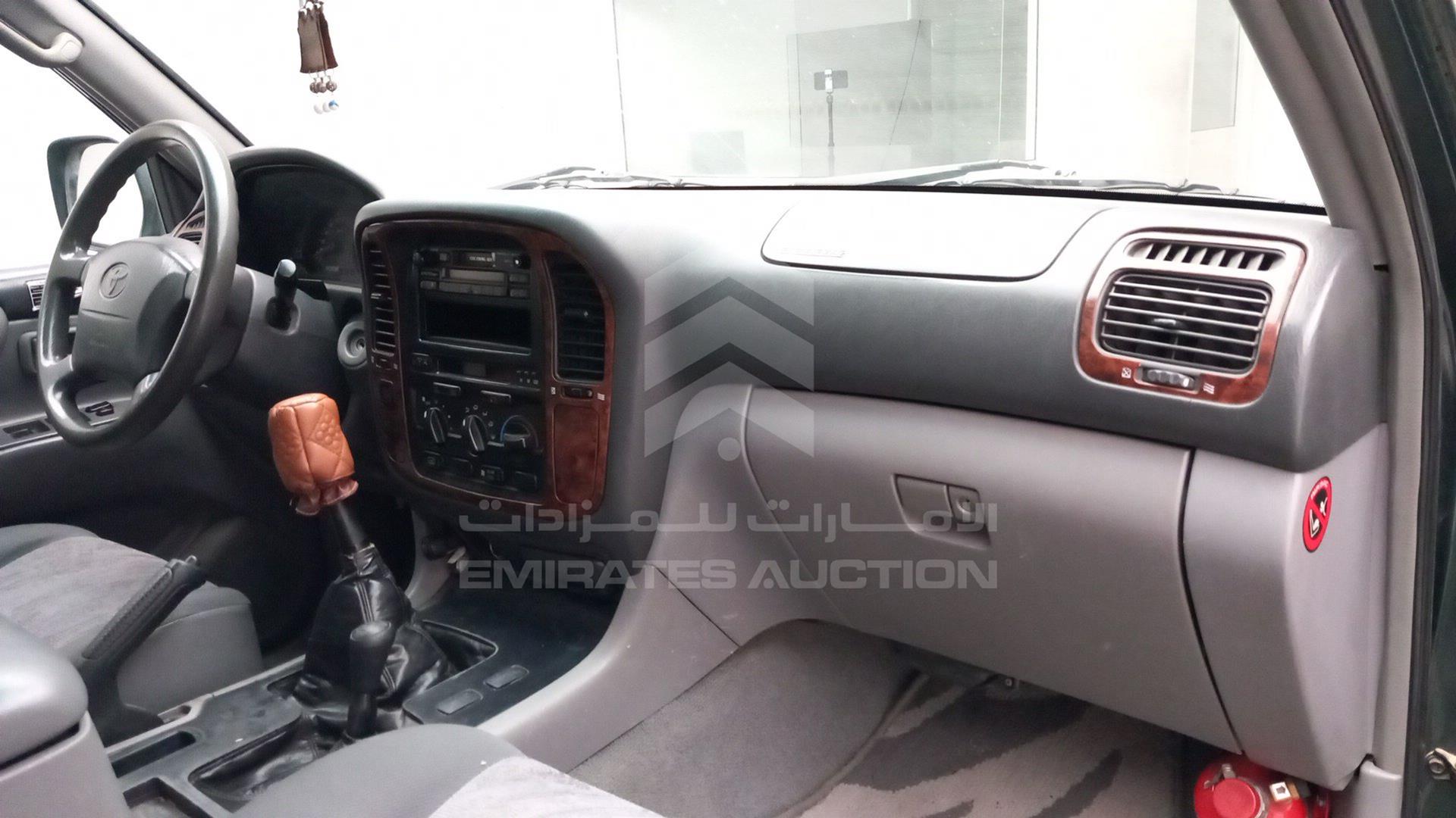 2000 TOYOTA LAND CRUISER VIN: JTEHJ09J115008443