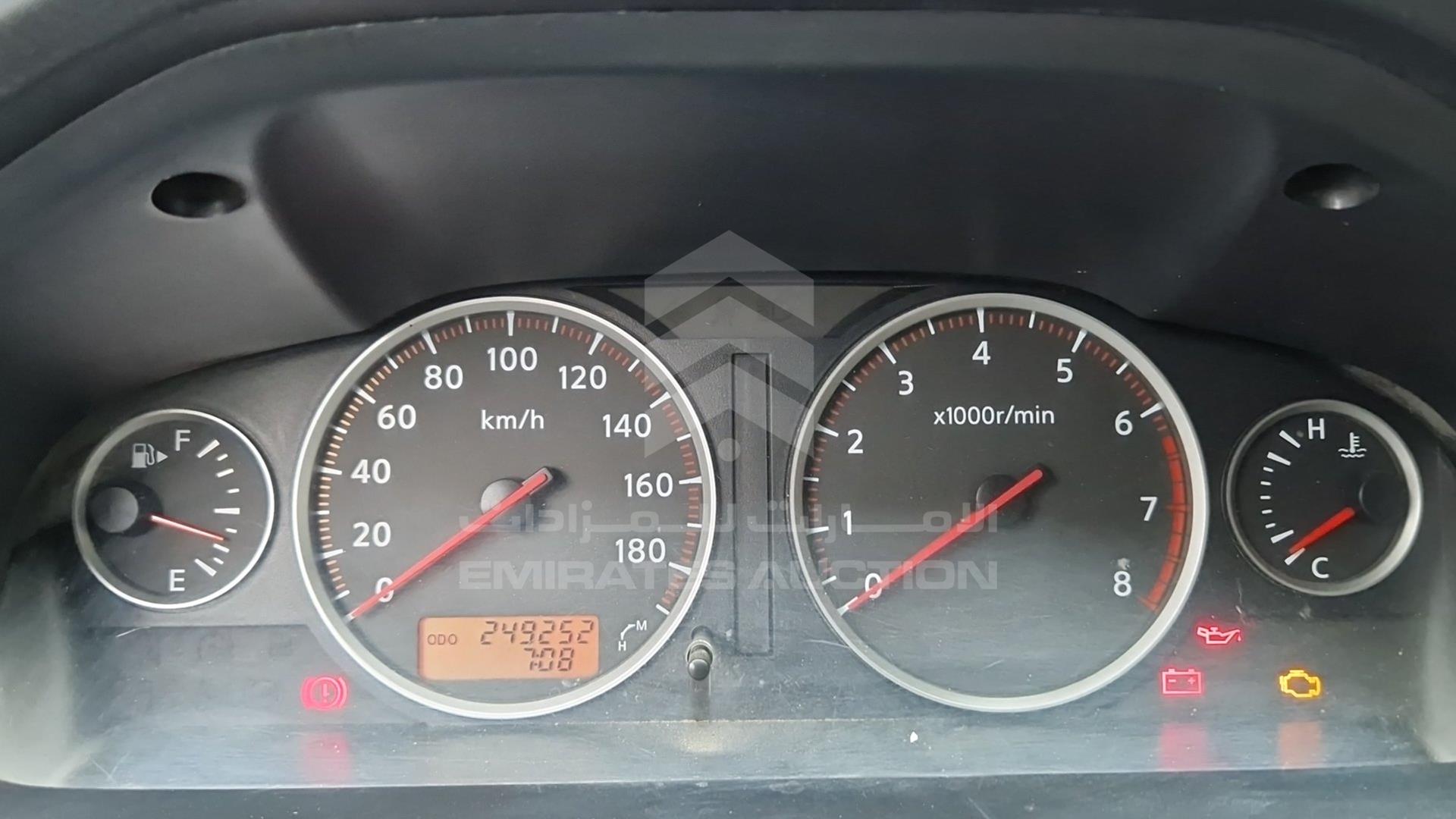 2010 NISSAN URVAN VIN: JN6AE54S5AX020605