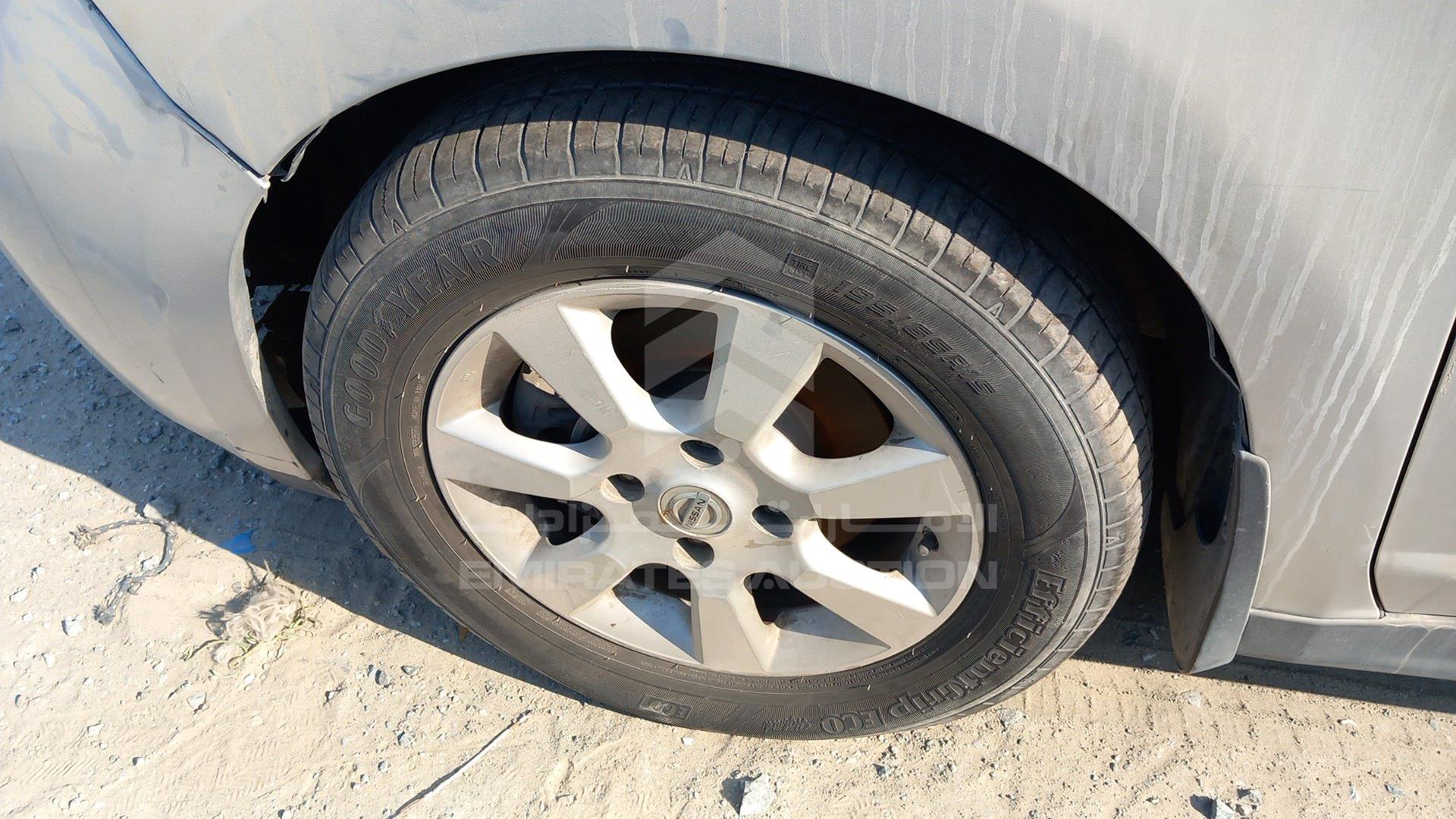2009 NISSAN VERSA VIN: 3N1BC13E59L371574