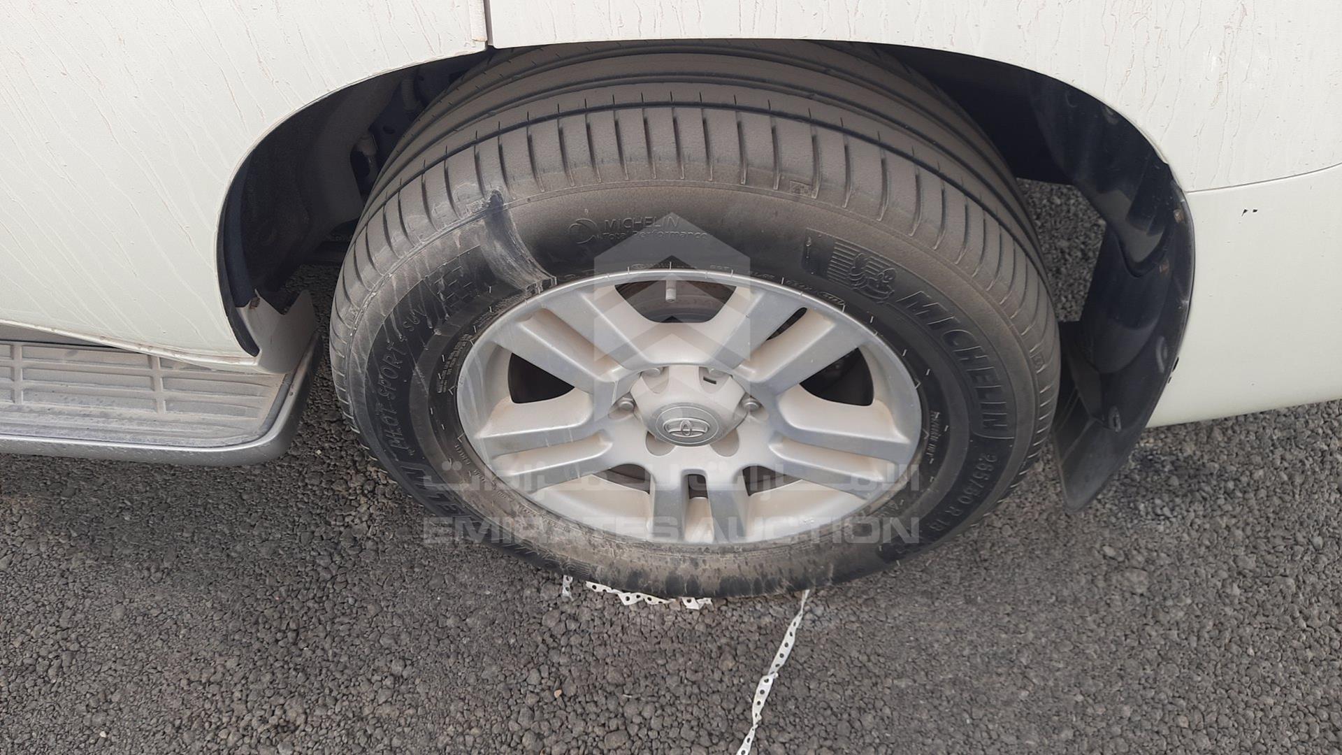2010 TOYOTA LAND CRUISER PRADO VIN: JTEBU3FJ4AK005749