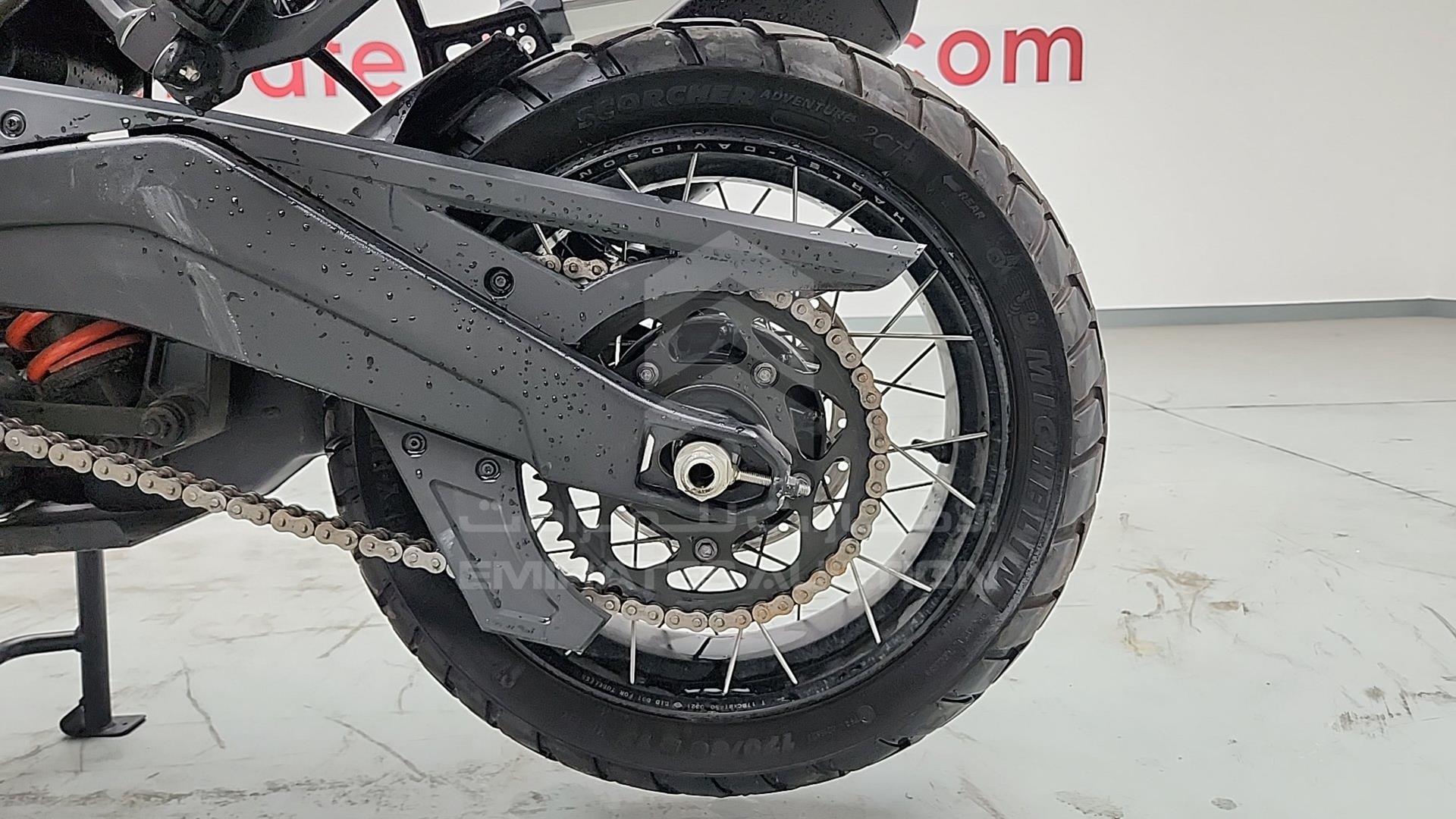 2021 HARLEY DAVIDSON VIN: 5HD1ZES40MB307399