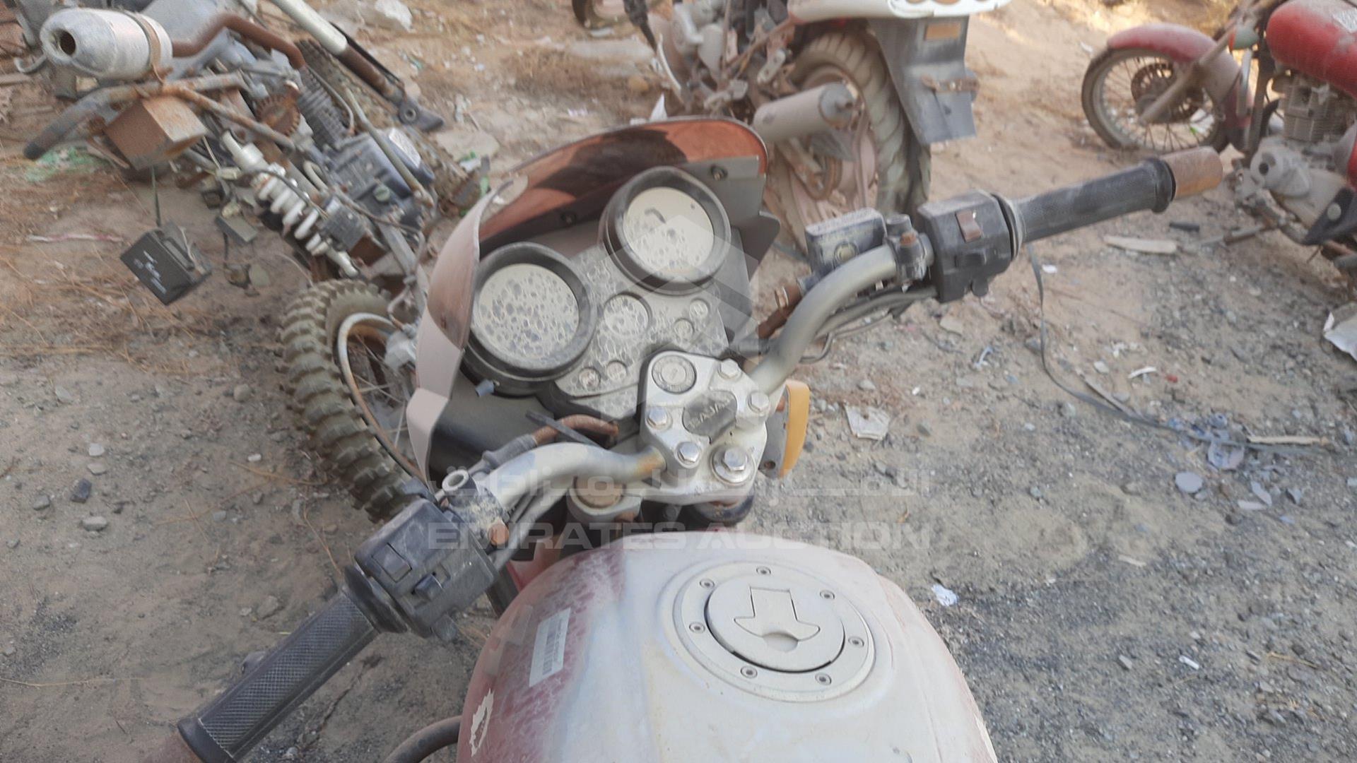 0 BAJAJ PULSAR VIN: MD2DHDJZZNC032759