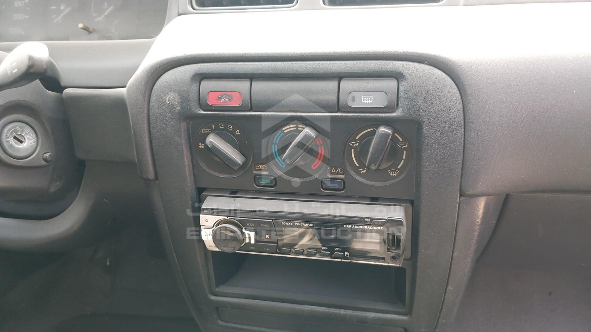 1998 NISSAN SUNNY VIN: JN1BBAB14Z0325374