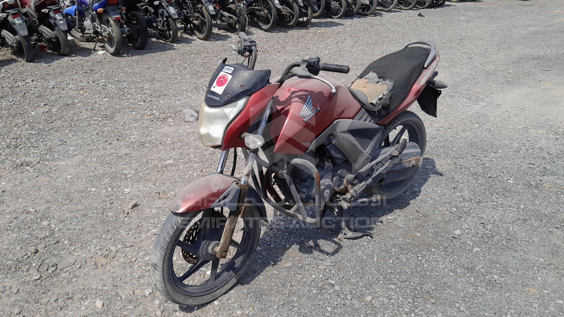 2016 HONDA UNICORN 160 VIN: ME4KC2034G8002078