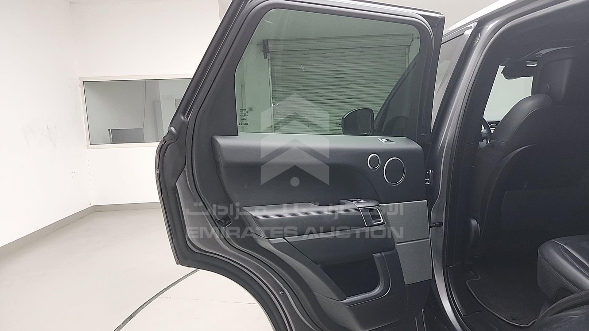 2018 RANGE ROVER SPORT VIN: SALWA2BV7JA183221
