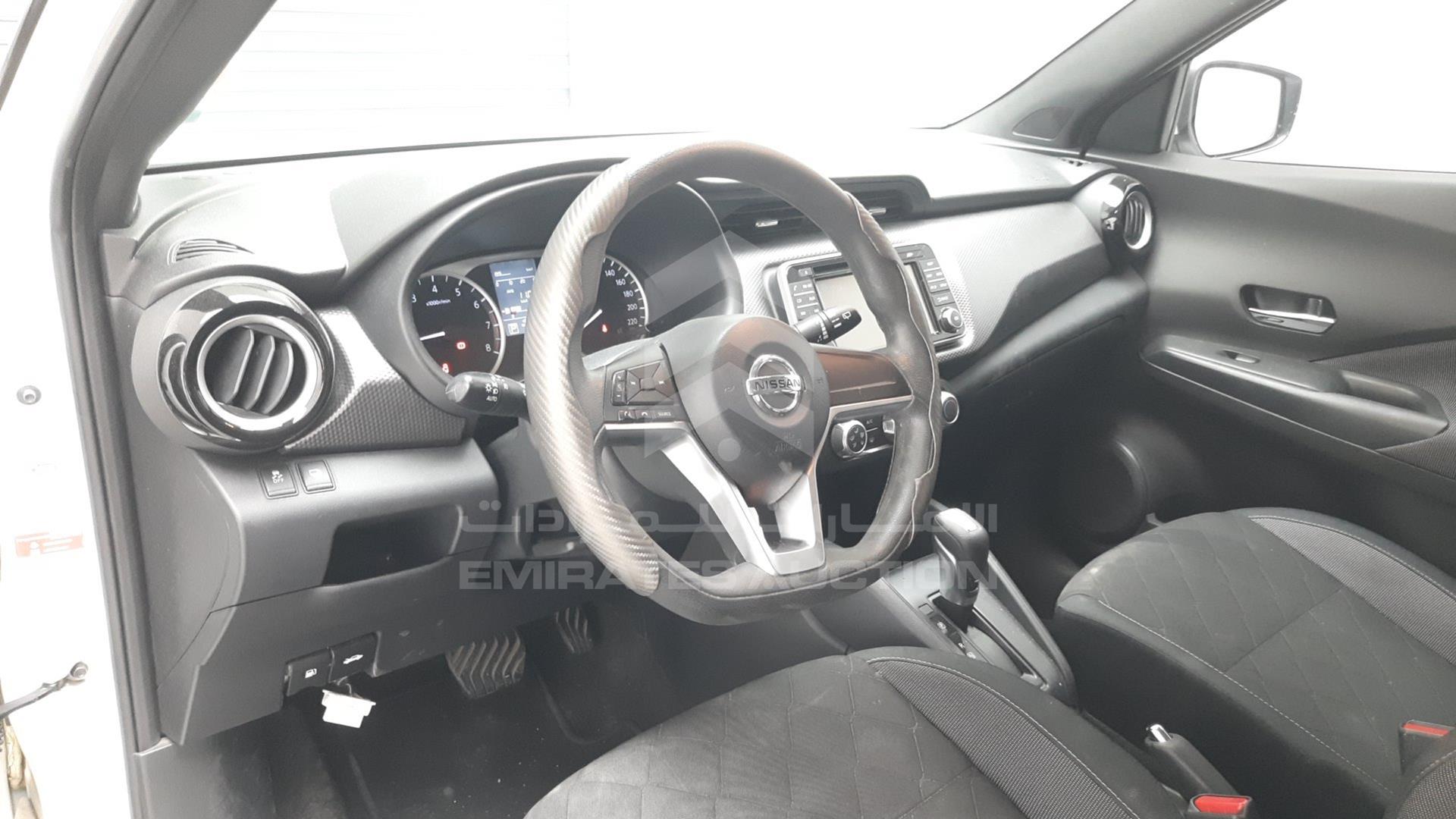 2018 NISSAN KICKS VIN: 3N1CP5C99JL495452