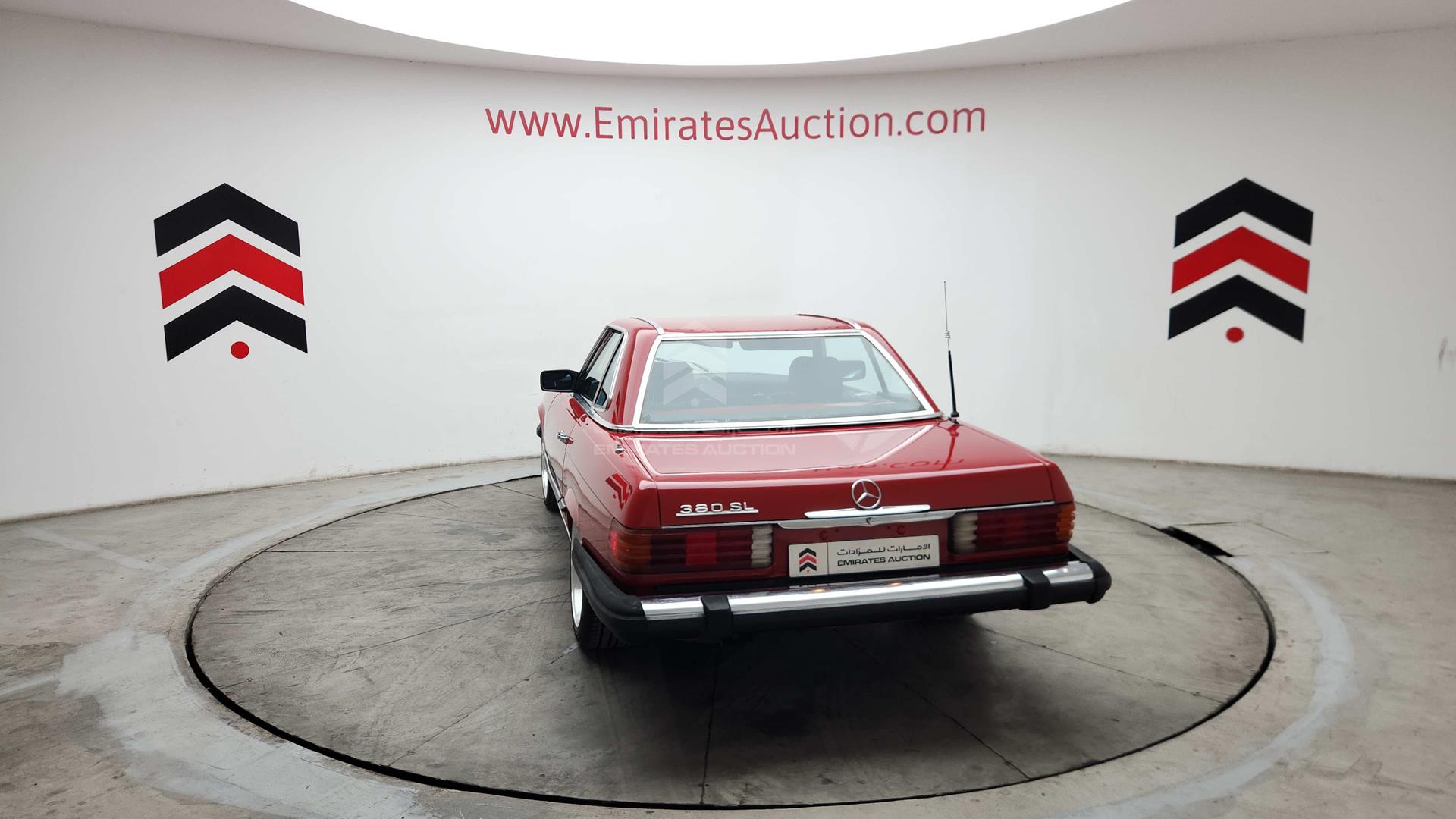 1984 MERCEDES SL 380 VIN: WDB1070451A002095