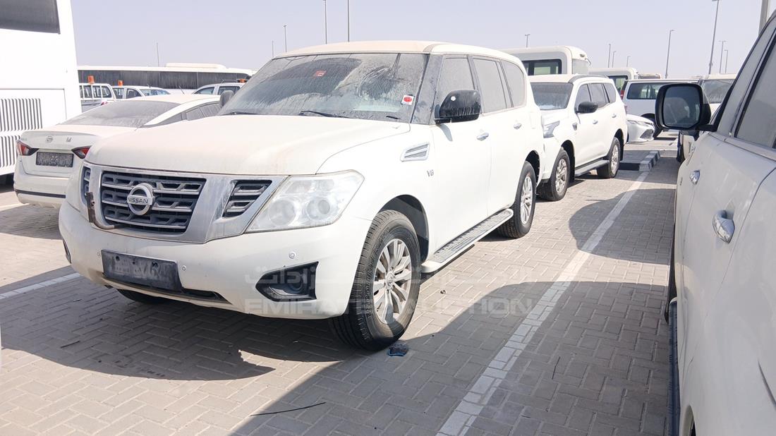 نيسان باترول 2019 — الزاوية الأمامية اليسرى — صورة 5