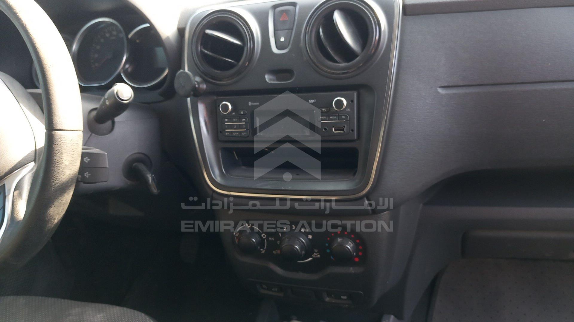 2019 RENAULT DOKKER VIN: VF18SRB40KG449625