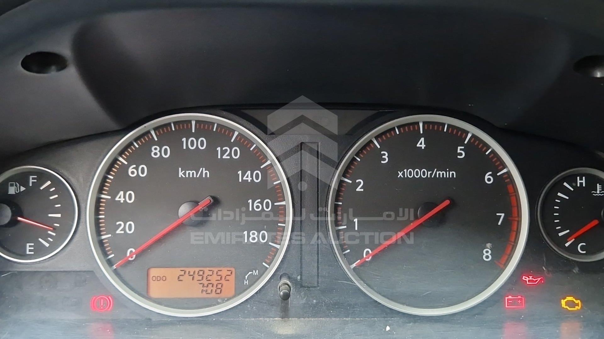 2010 NISSAN URVAN VIN: JN6AE54S5AX020605