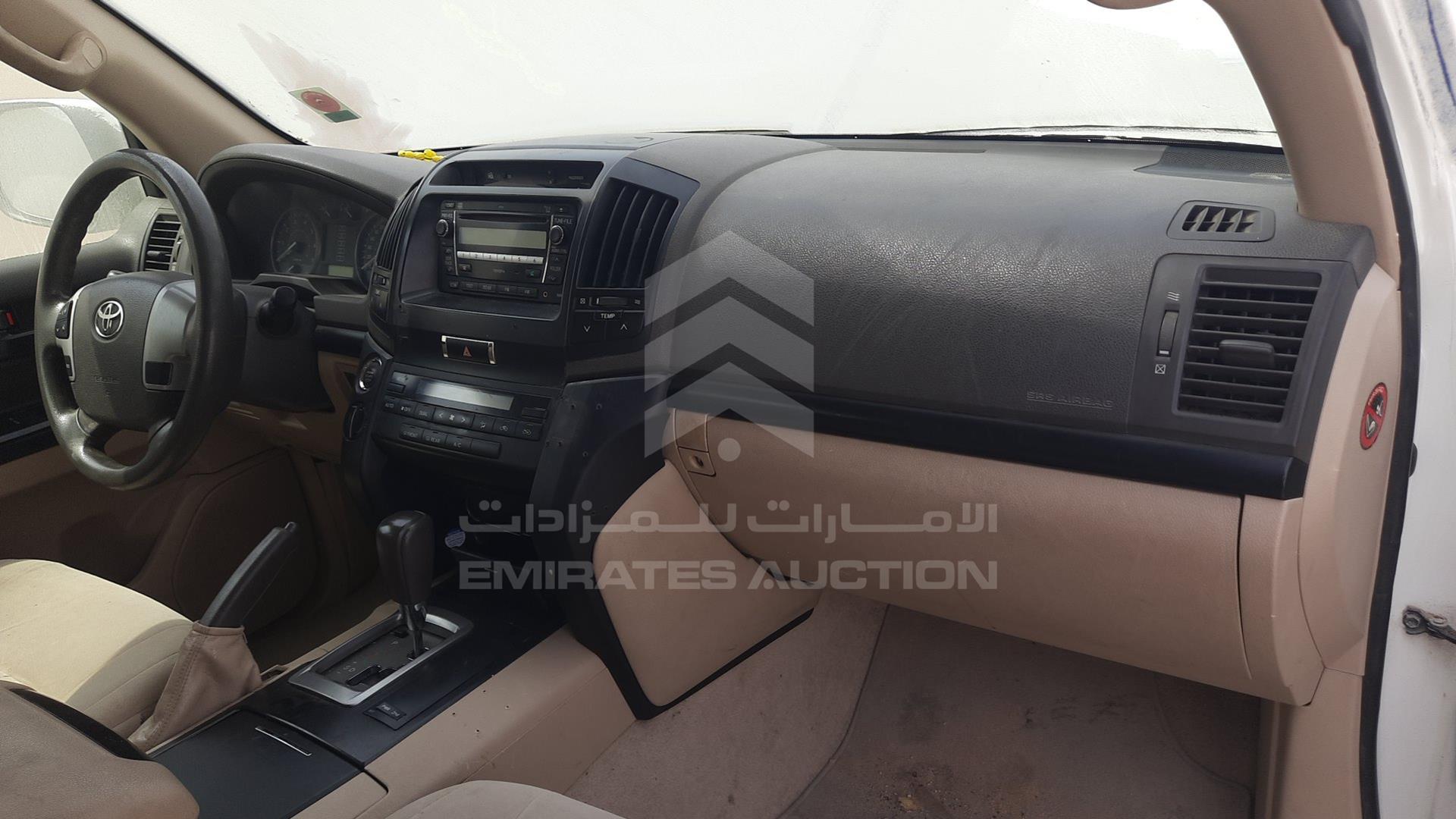 2014 TOYOTA LAND CRUISER VIN: JTMDU09J4E4094773