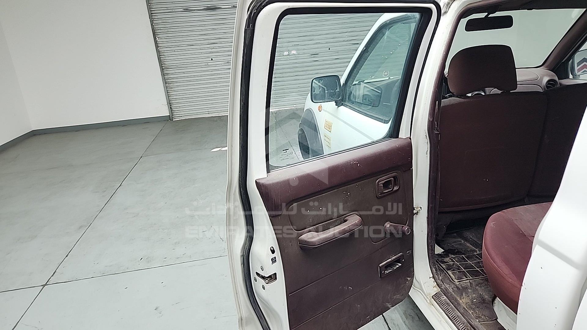 2013 NISSAN 2400 VIN: 3N6DD2EY8DK090753