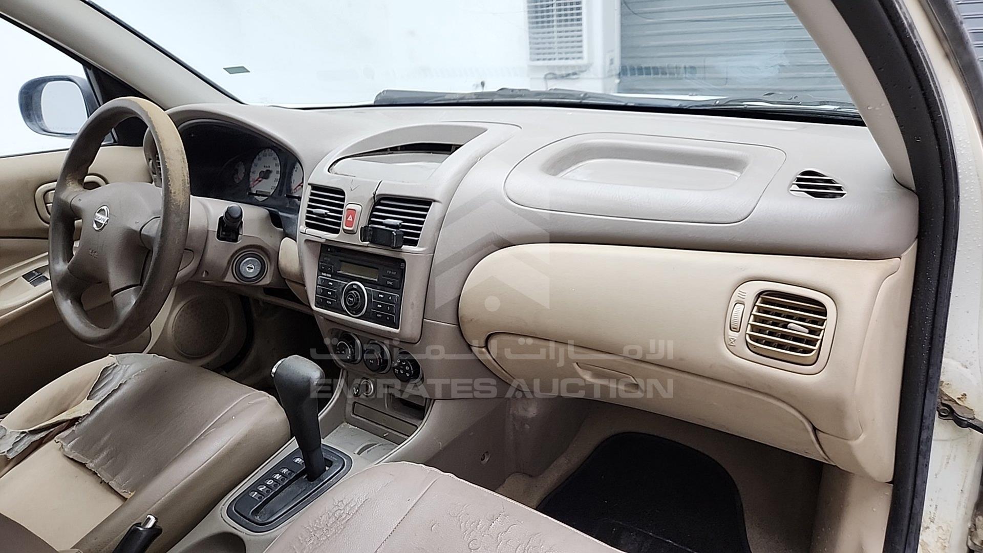 2010 NISSAN SUNNY VIN: JN1FN61C0AW203107