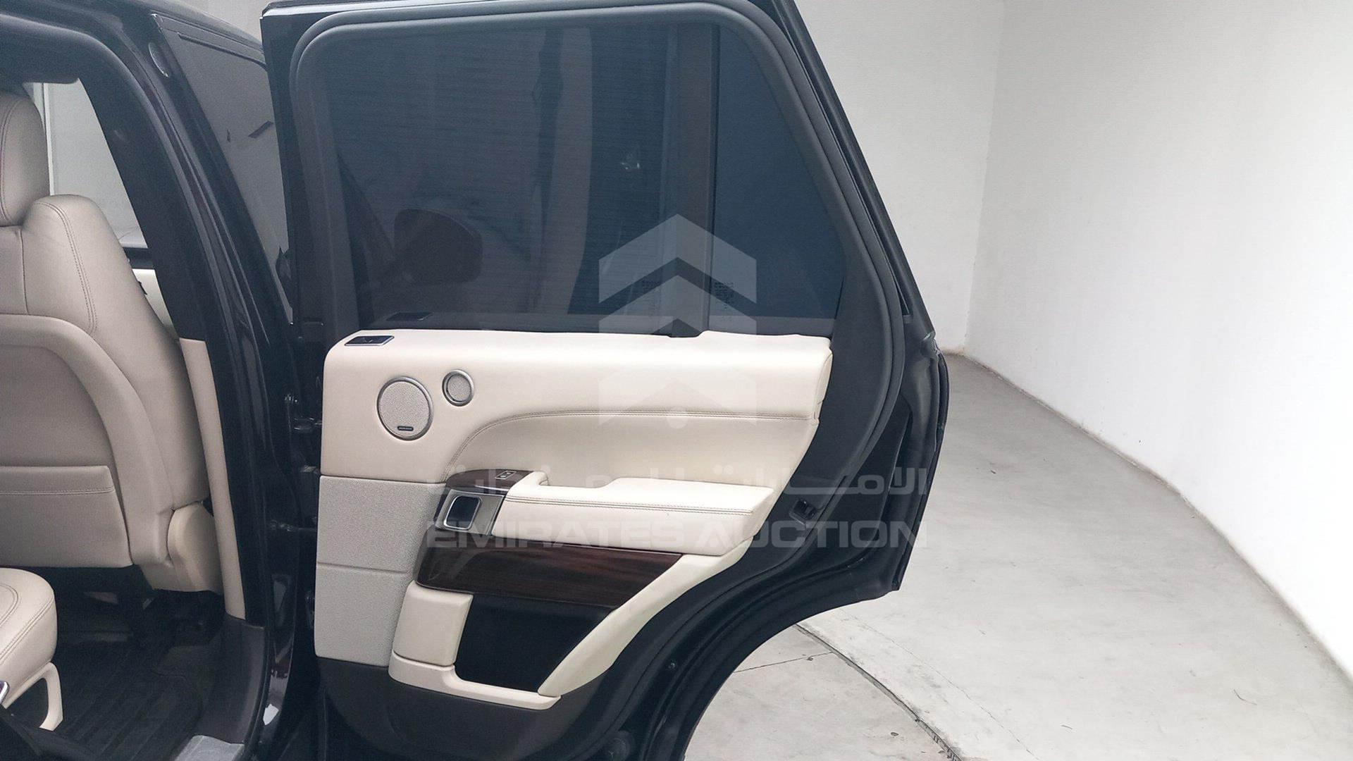 2013 RANGE ROVER VOGUE VIN: SALGA2EF5DA119854