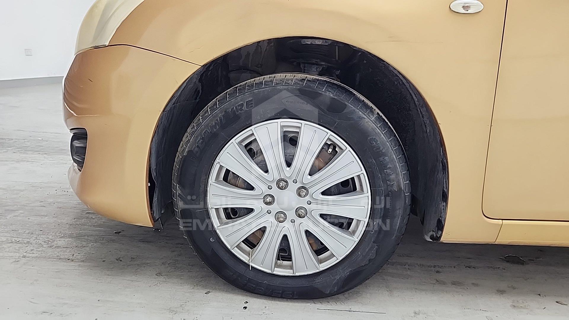 2014 NISSAN TIIDA VIN: MNTBC2C92E6002867