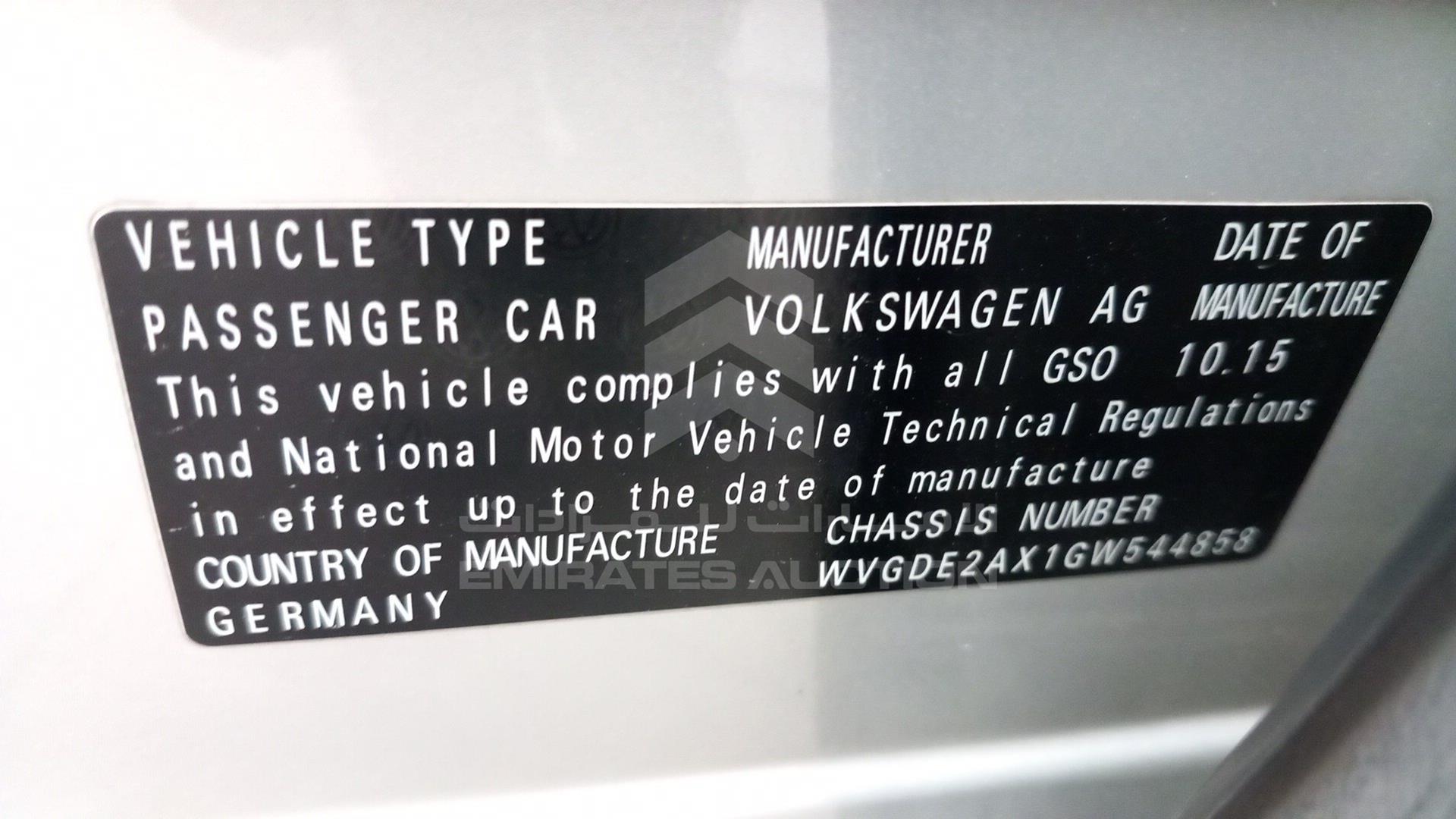 2016 VOLKSWAGEN TIGUAN VIN: WVGDE2AX1GW544858