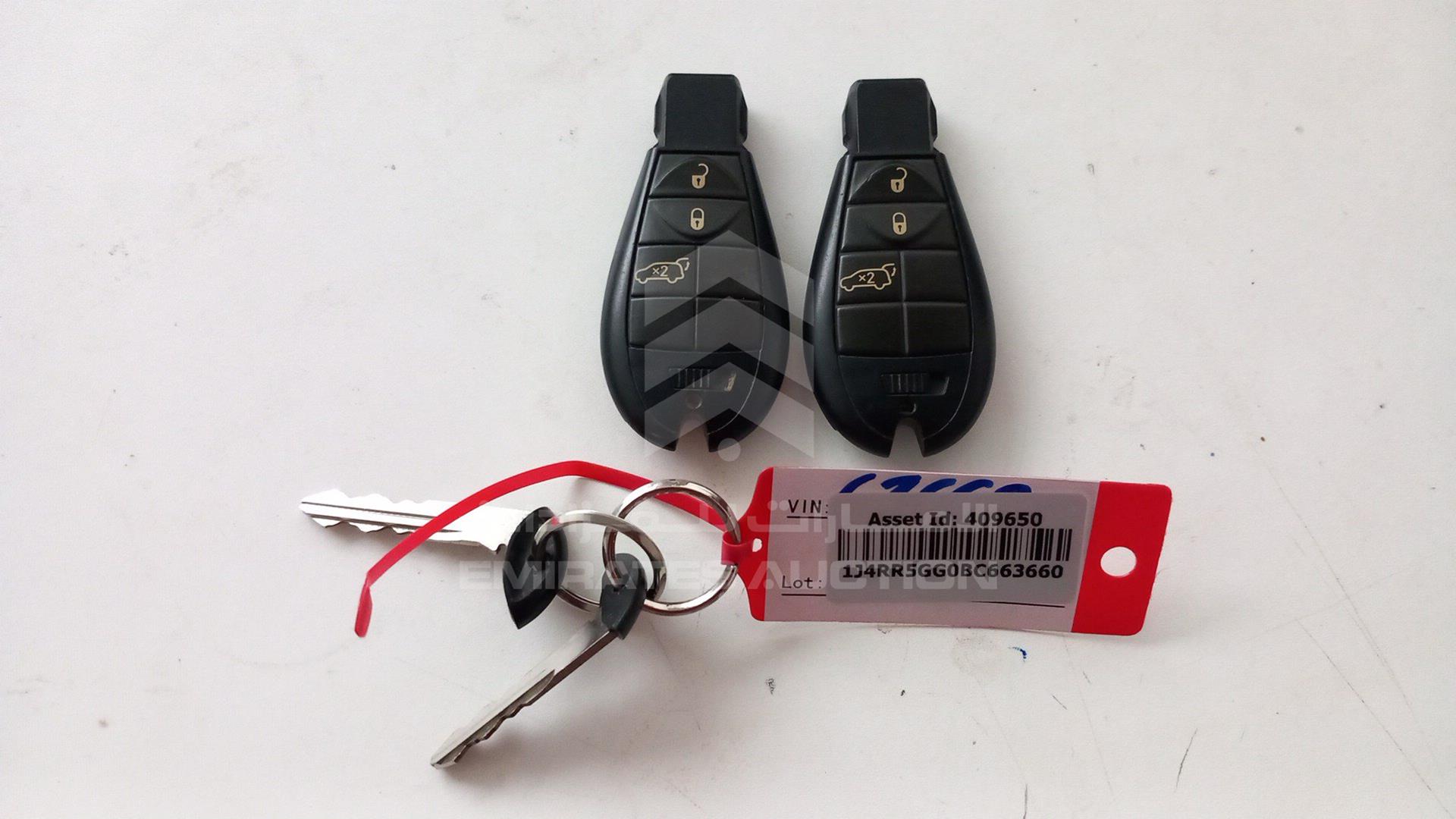2011 JEEP GRAND CHEROKEE VIN: 1J4RR5GG0BC663660