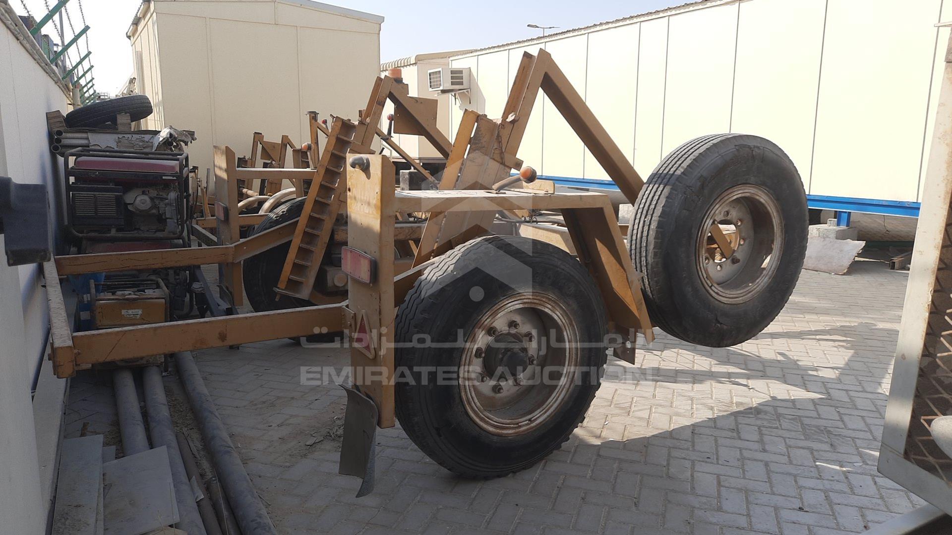 2010 TRAILER LOCAL VIN: D083165DXBTRAILER