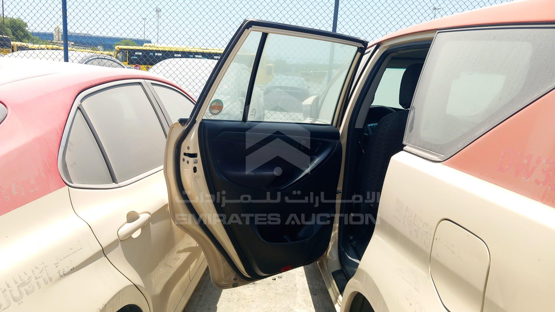 2018 TOYOTA INNOVA VIN: MHFCX8EM2J0109827