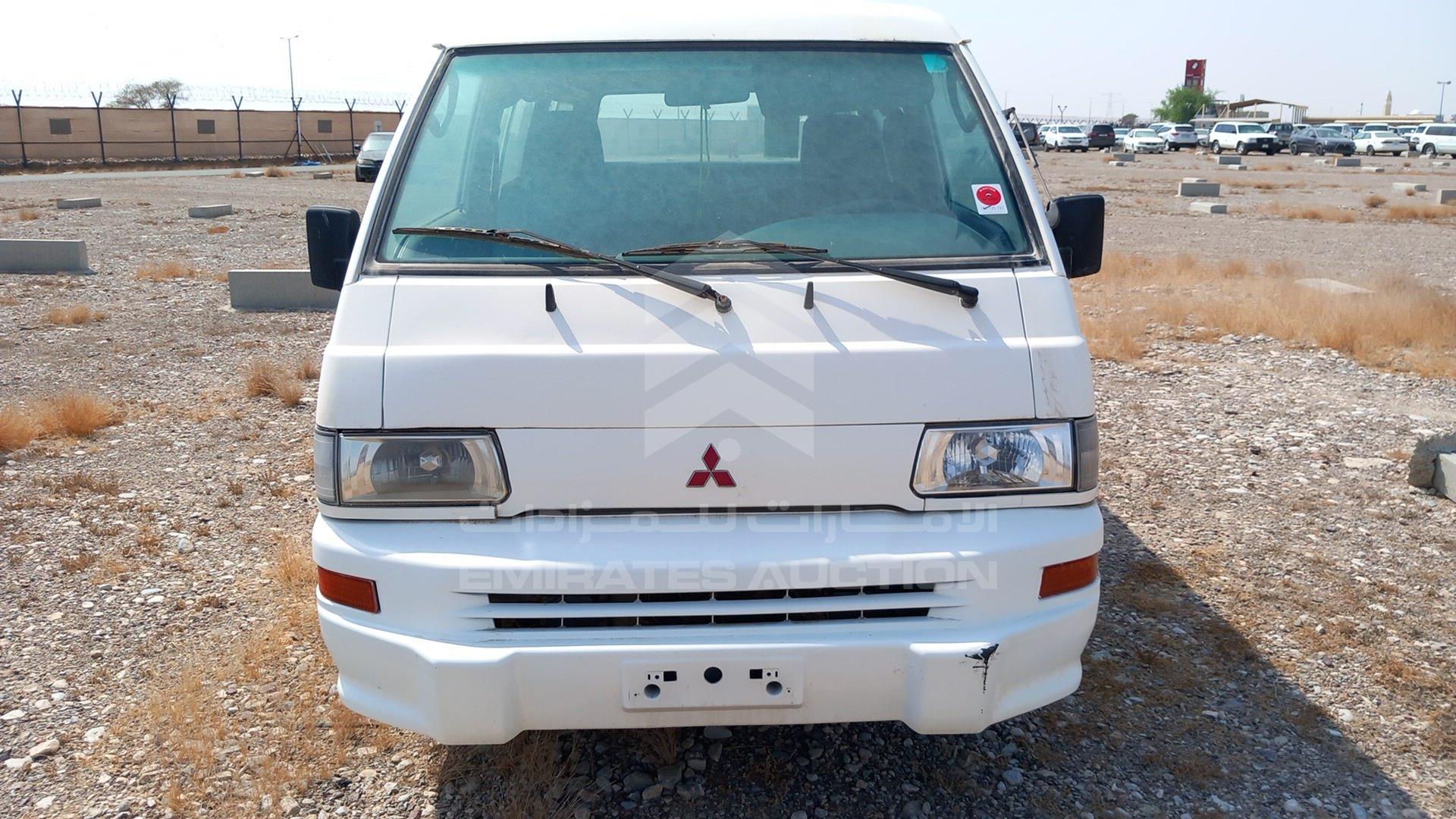 2004 MITSUBISHI L 300 VIN: JMYHNP13W4A771486