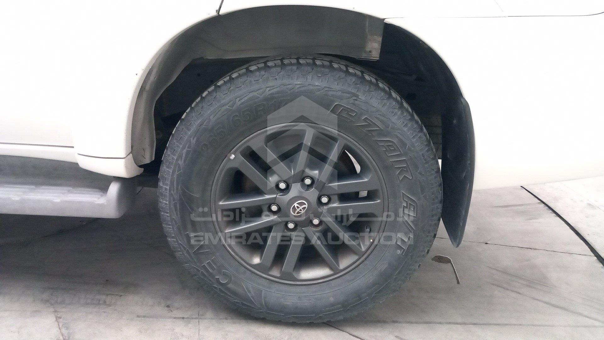 MHFYU59G0F7042614 - 2015 Toyota Fortuner - #504127