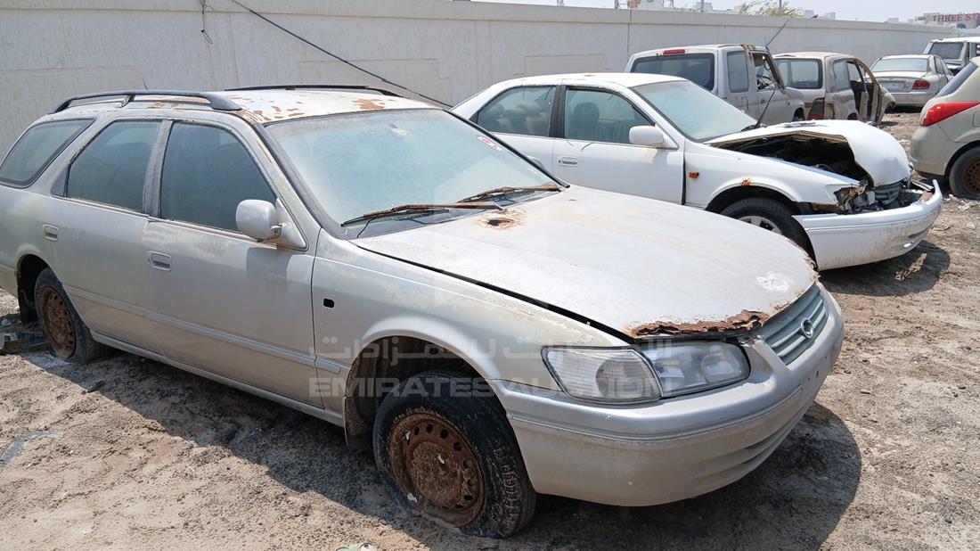 2002 Toyota Camry — Front Right Angle — Photo 9