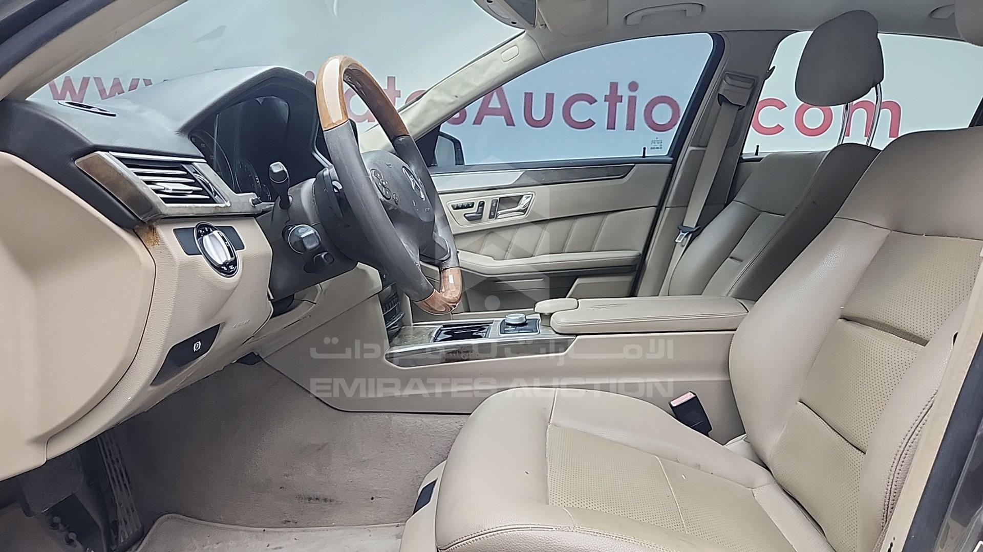 2010 MERCEDES E 350 VIN: WDDHF8HB9AA092331