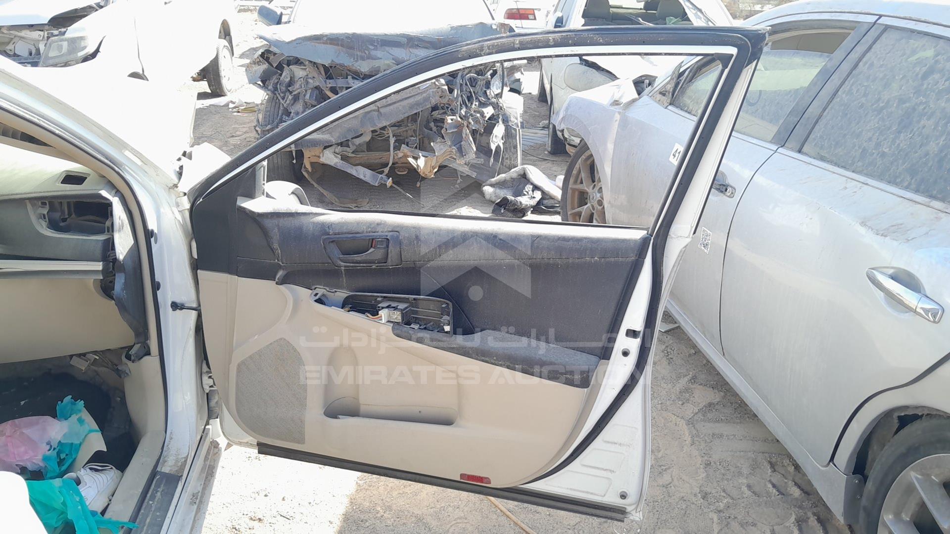 2015 TOYOTA CAMRY VIN: 6T1BF9FK3FX569493