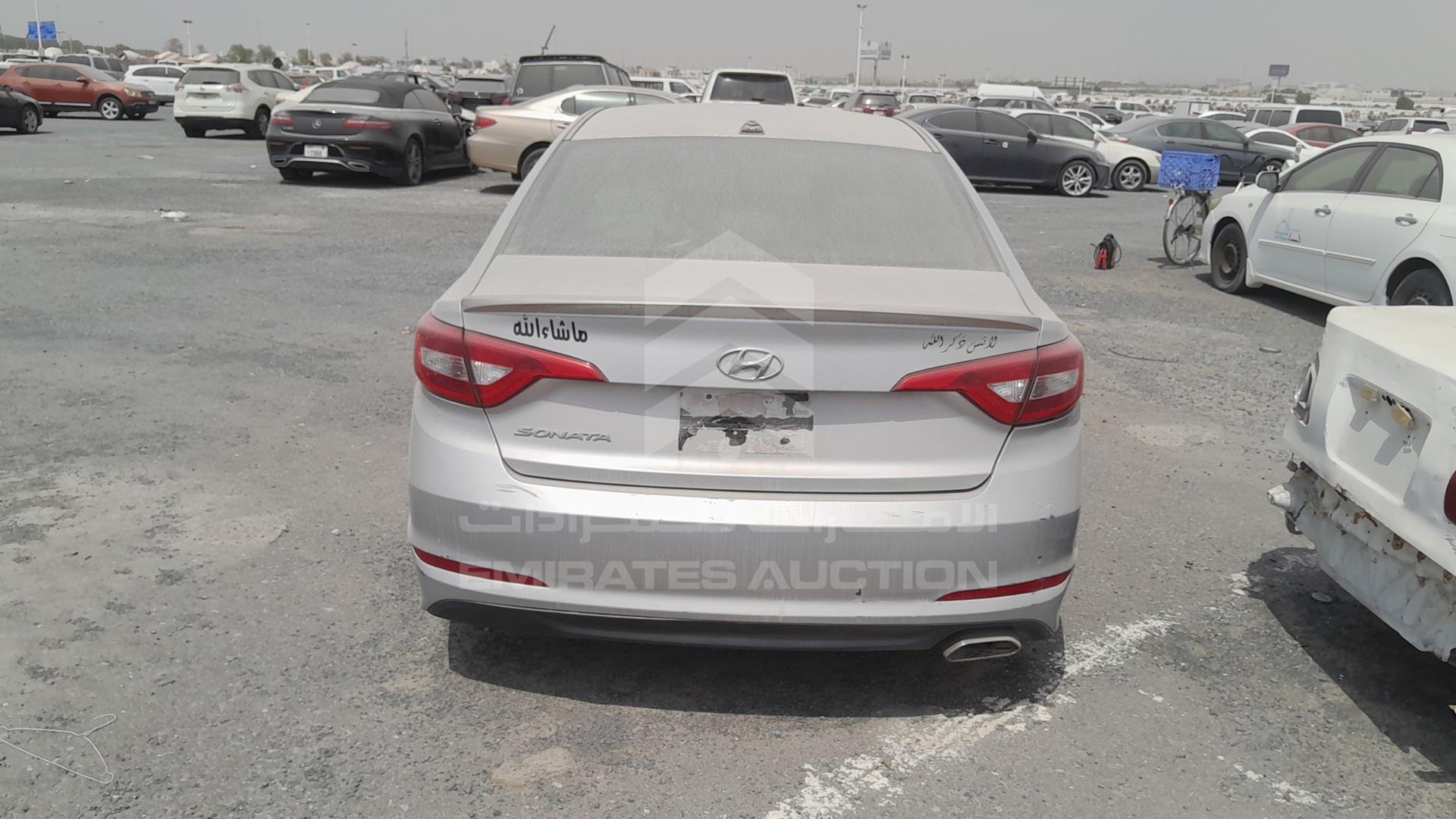 2015 HYUNDAI SONATA VIN: 5NPE24AF0FH154715