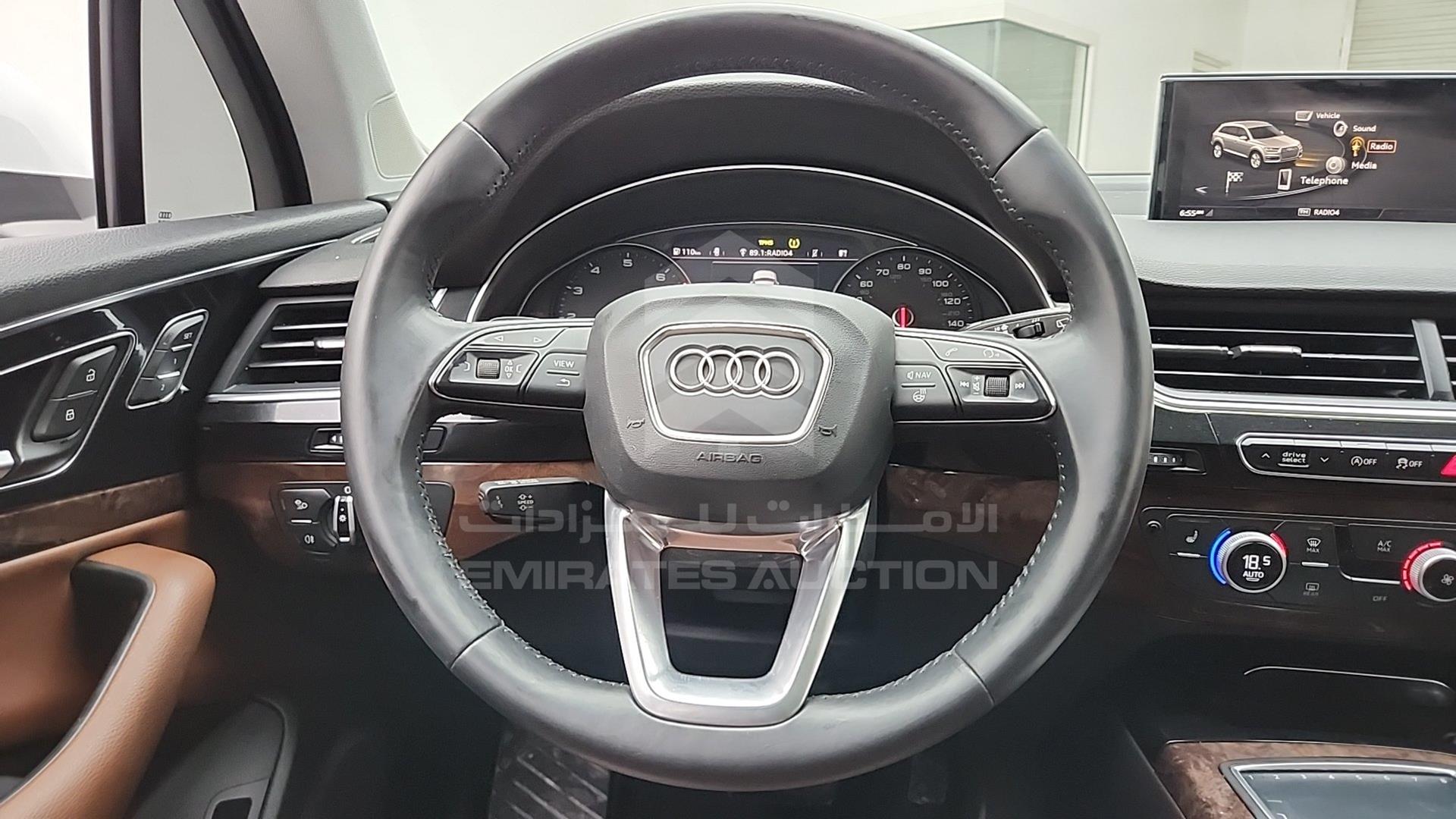 2017 AUDI Q7 VIN: WA1LAAF75HD026709