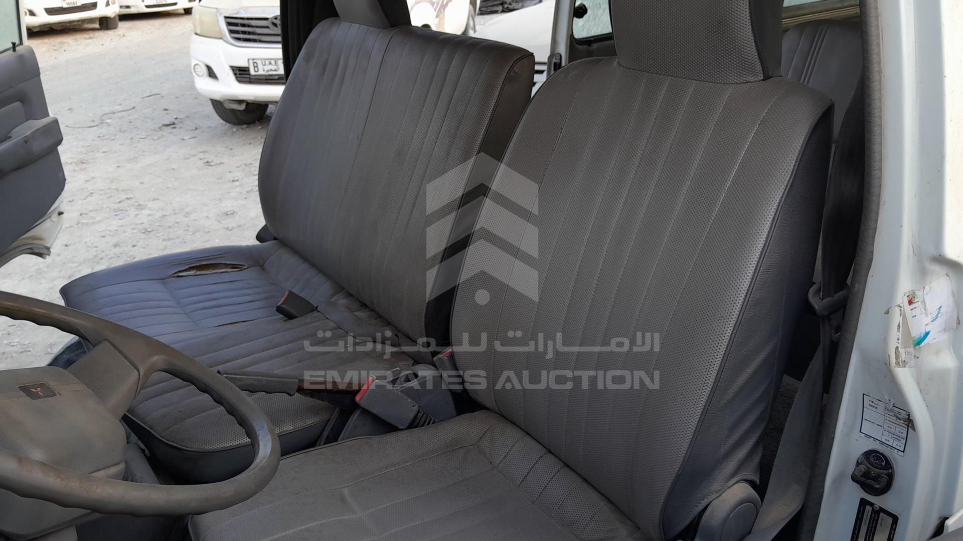2013 MITSUBISHI L 300 VIN: JMYHNP13WDA700920