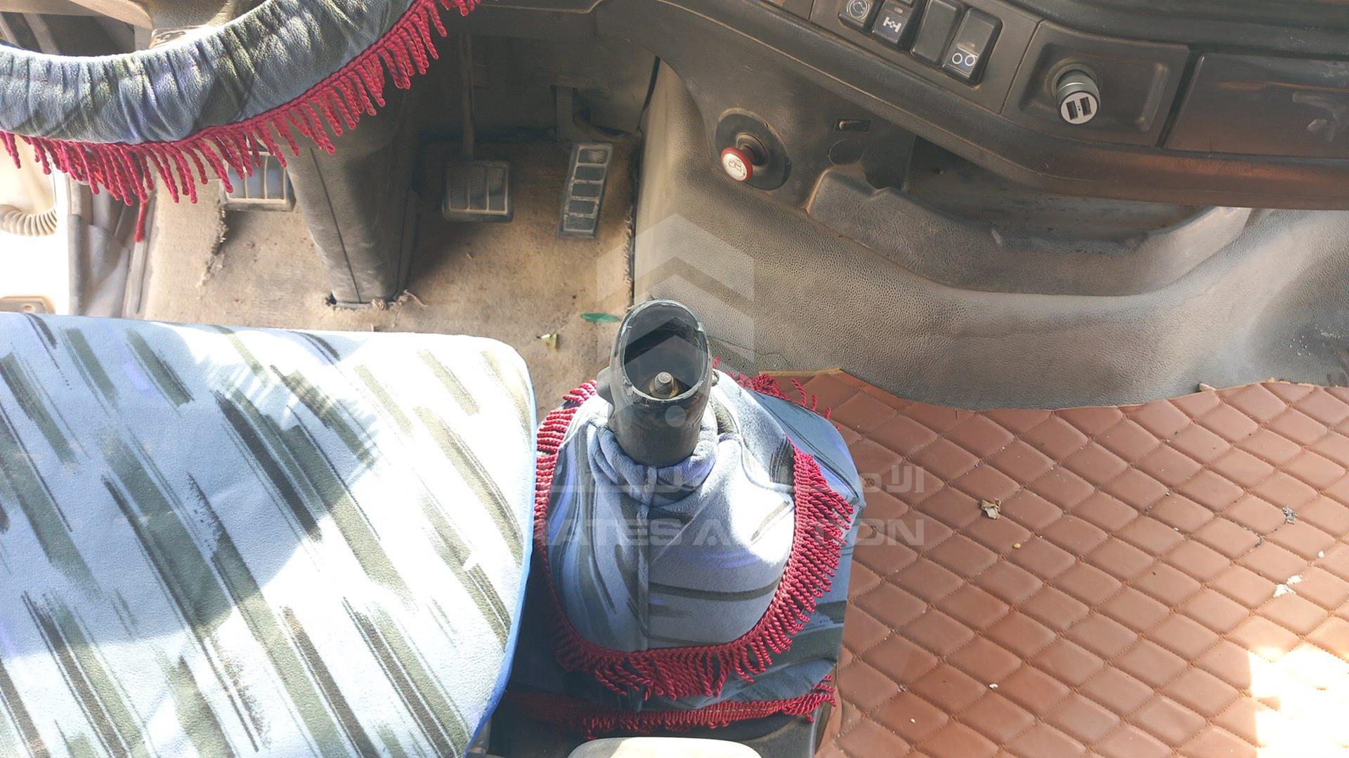 1998 VOLVO FH 12 VIN: YV2A4B2A7WB194961