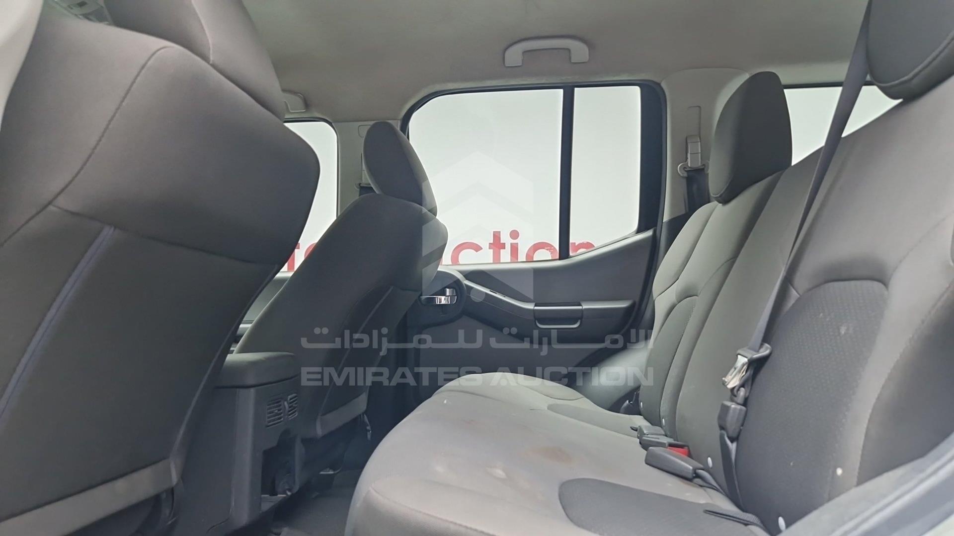 2013 NISSAN XTERRA VIN: 5N1AN0N64DN813123