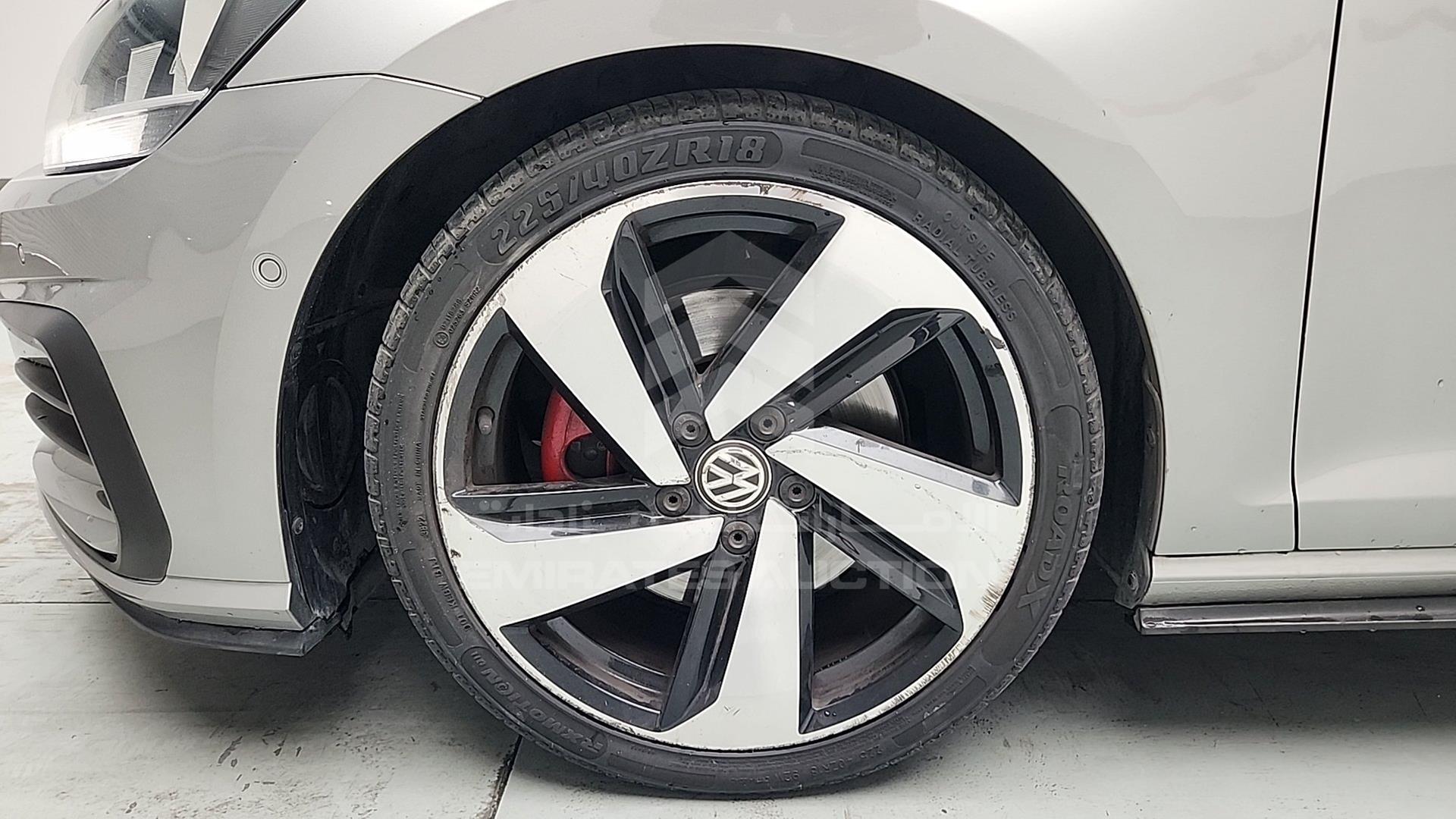 2019 VOLKSWAGEN GOLF VIN: WVWFL2AU5KW003524