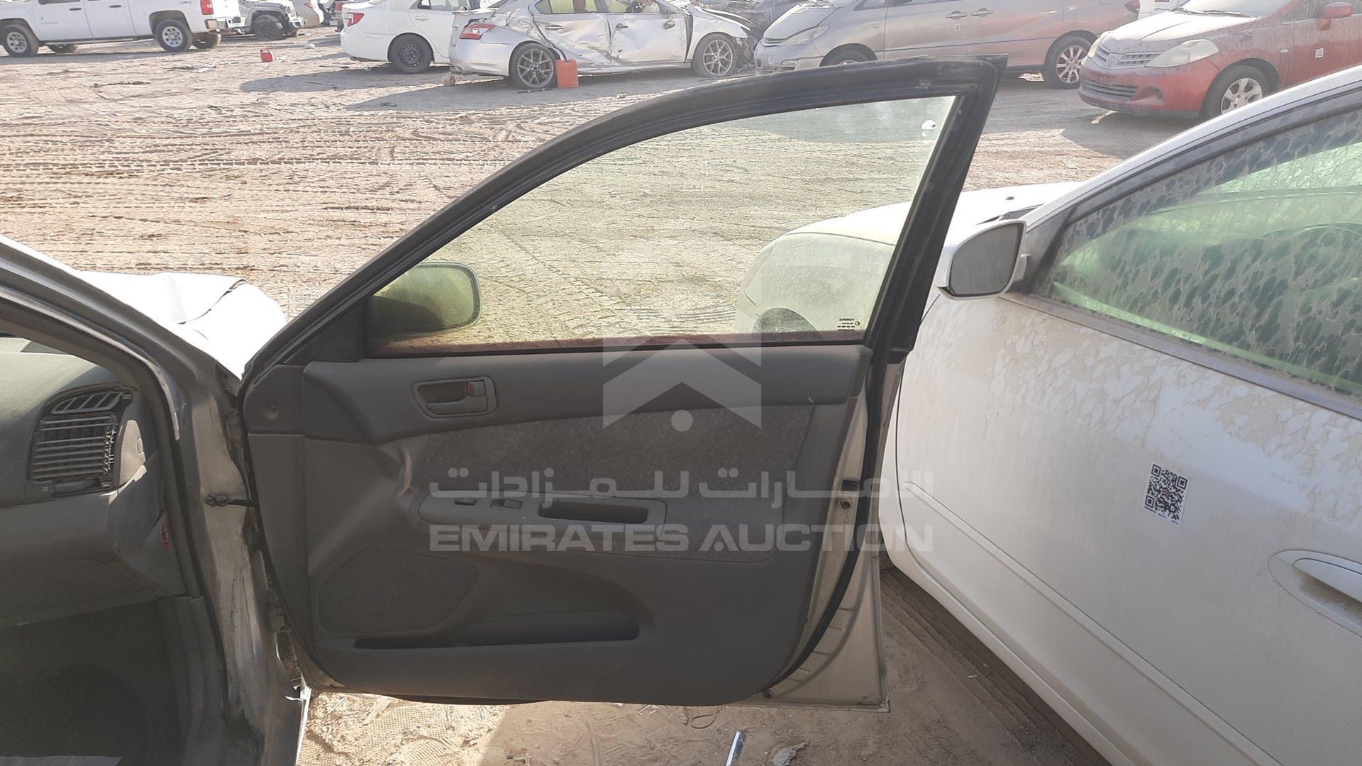 2004 TOYOTA CAMRY VIN: 6T1BE32K64X464448