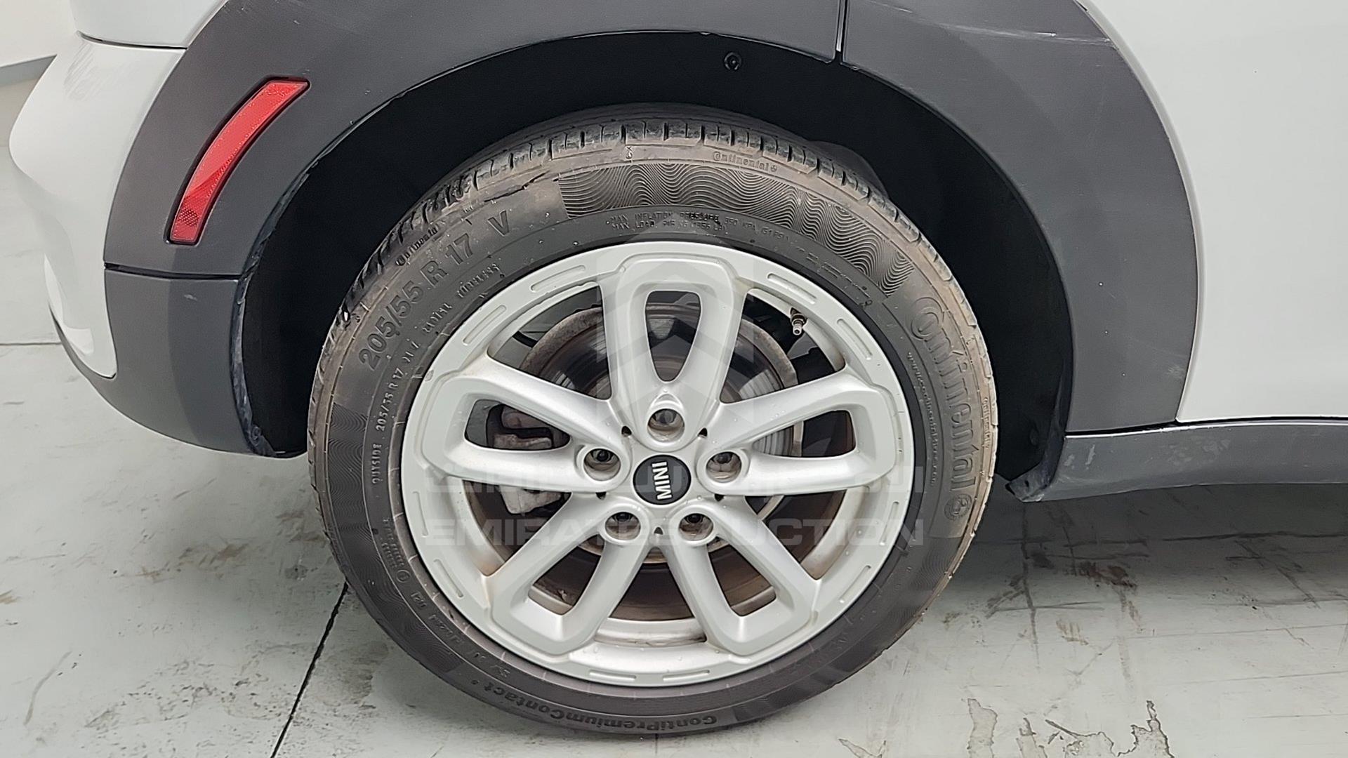 2016 MINI COOPER COUNTRYMAN VIN: WMWZC3C53GWT10557