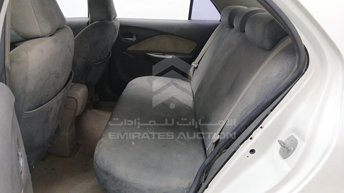 تويوتا ياريس 2009 — زاوية الراكب الخلفي اليسرى — صورة 21