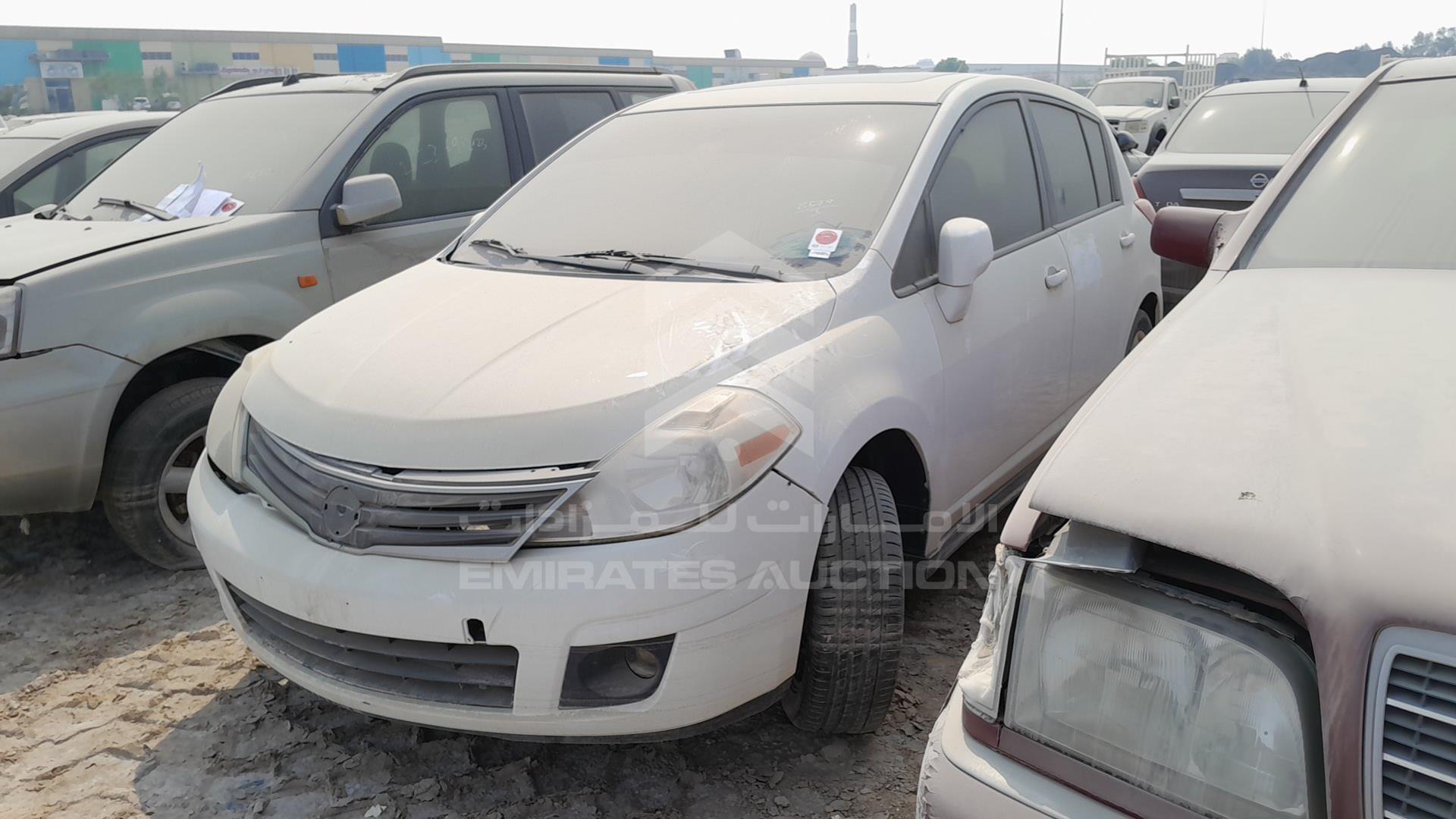 2011 NISSAN TIIDA VIN: 3N1BC1C85BL364821