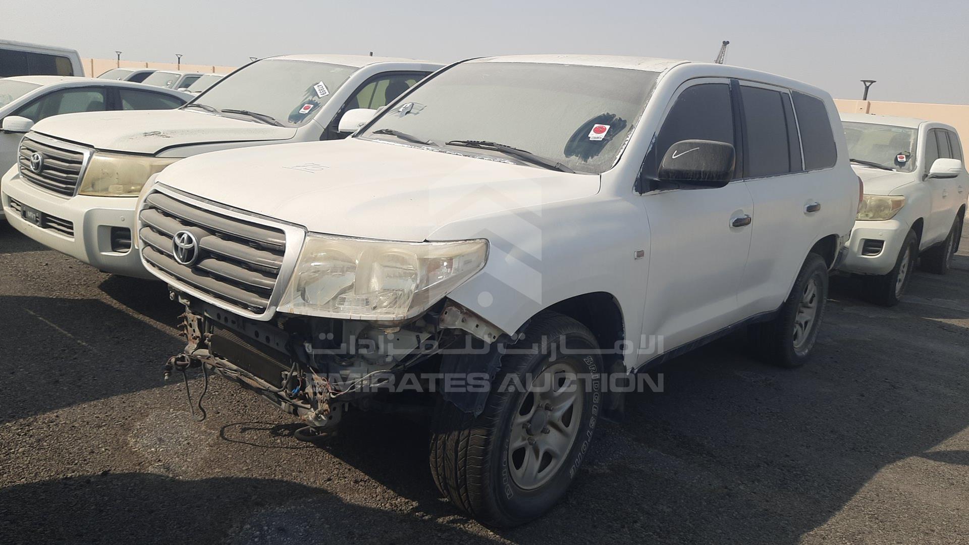 2011 TOYOTA LAND CRUISER VIN: JTMDU09J8B4032305