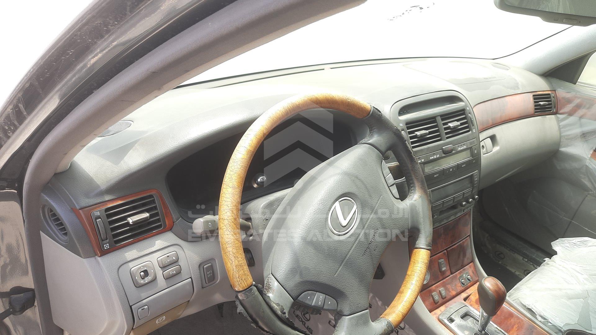 2005 LEXUS LS 430 VIN: JTHBN36F855001736