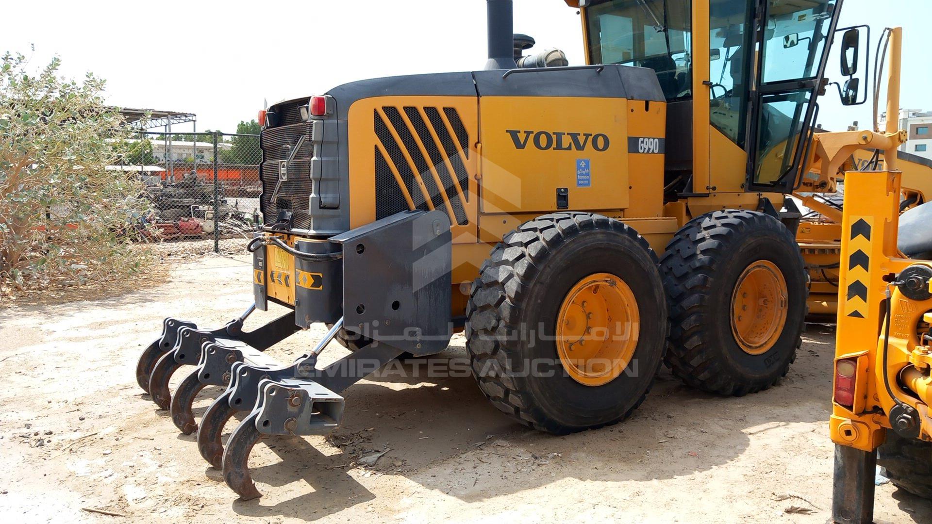 2015 VOLVO G990 VIN: UCE0G990LF0508182