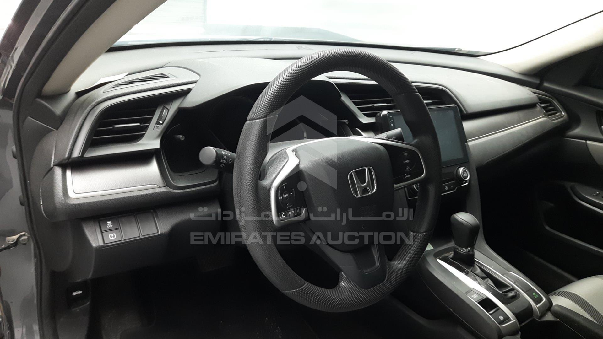 2018 HONDA CIVIC VIN: 19XFC2F54JE204907
