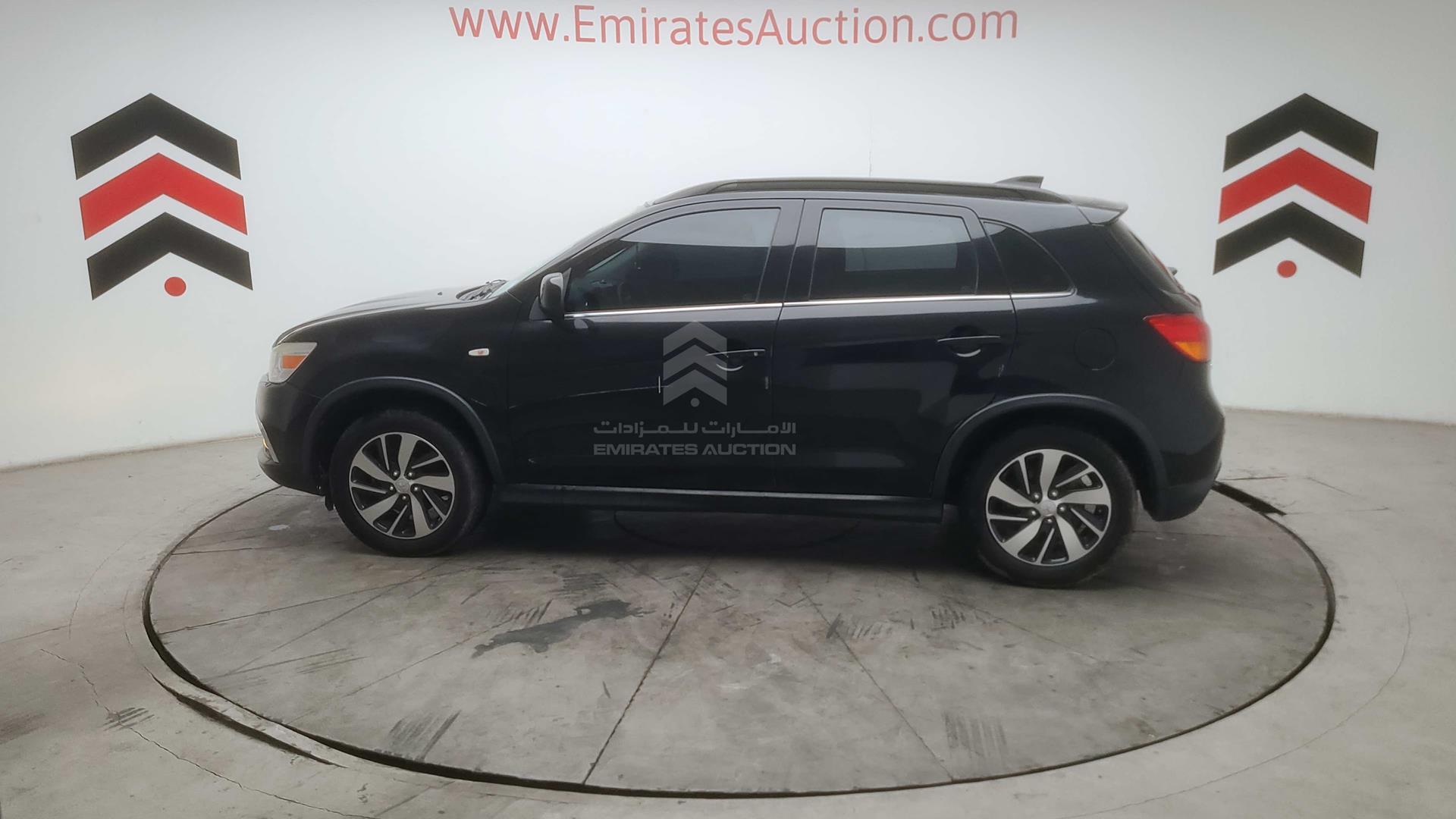 2017 MITSUBISHI ASX VIN: JE4LP21U2HZ701187